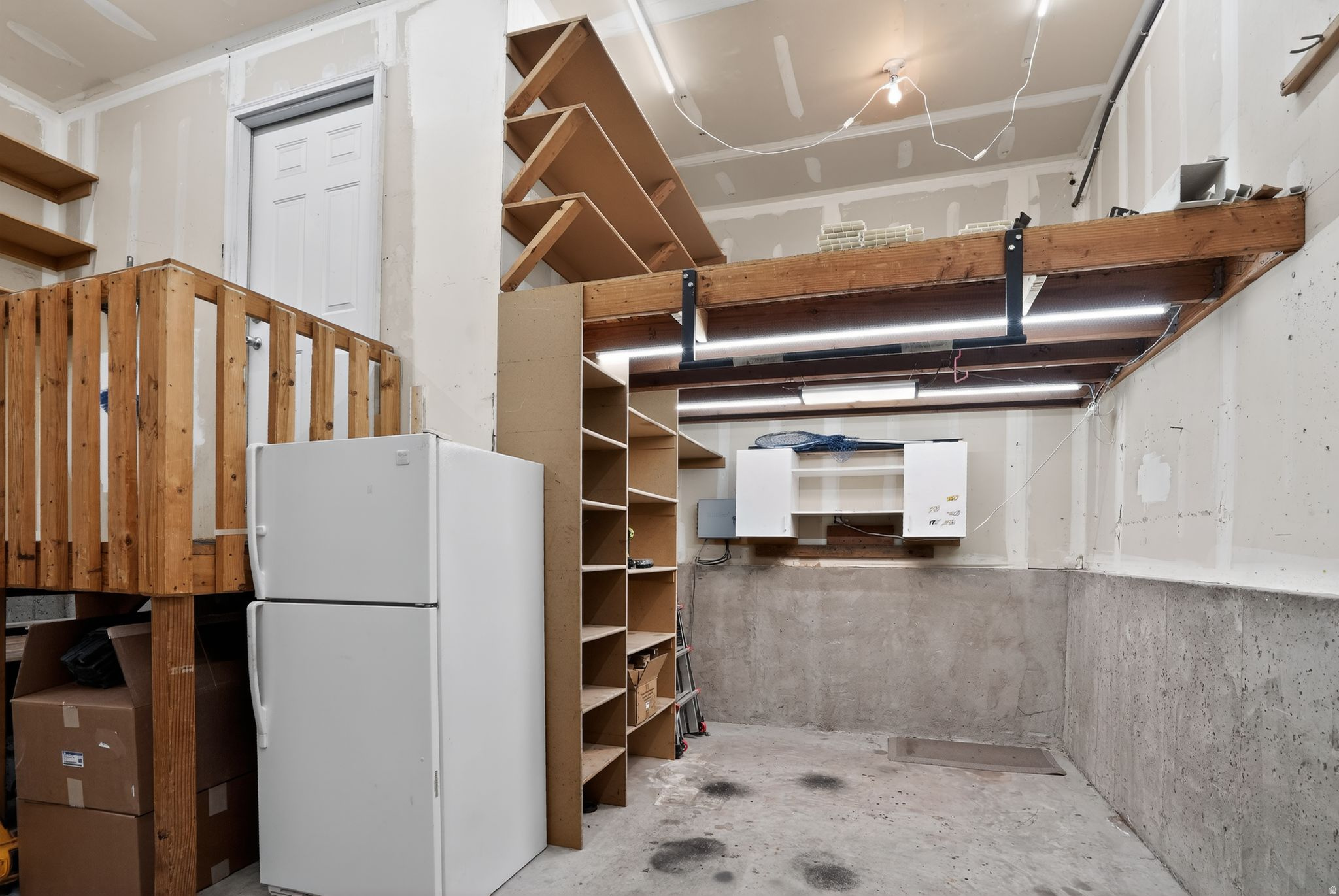 main property photo 47