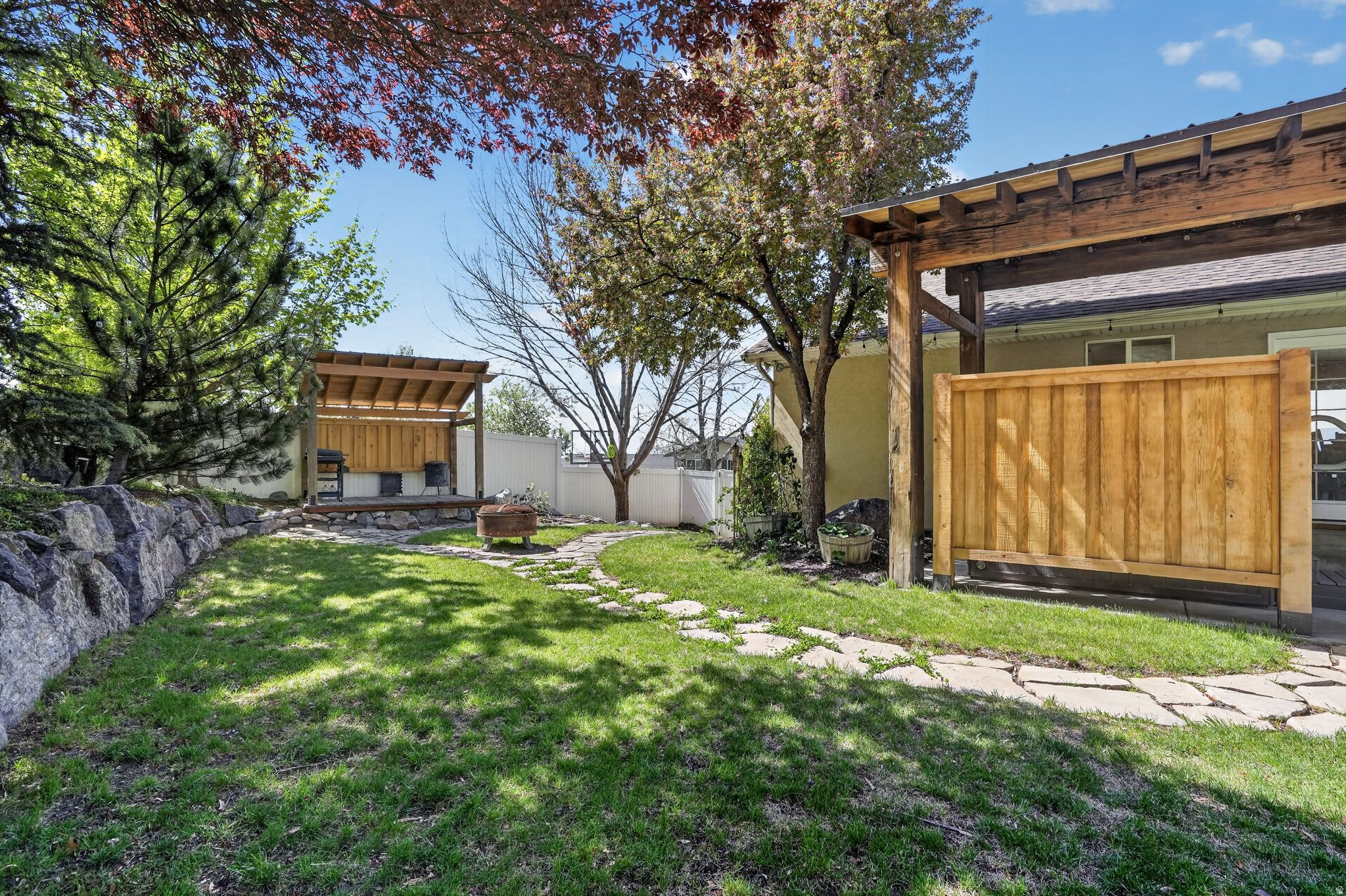 main property photo 54