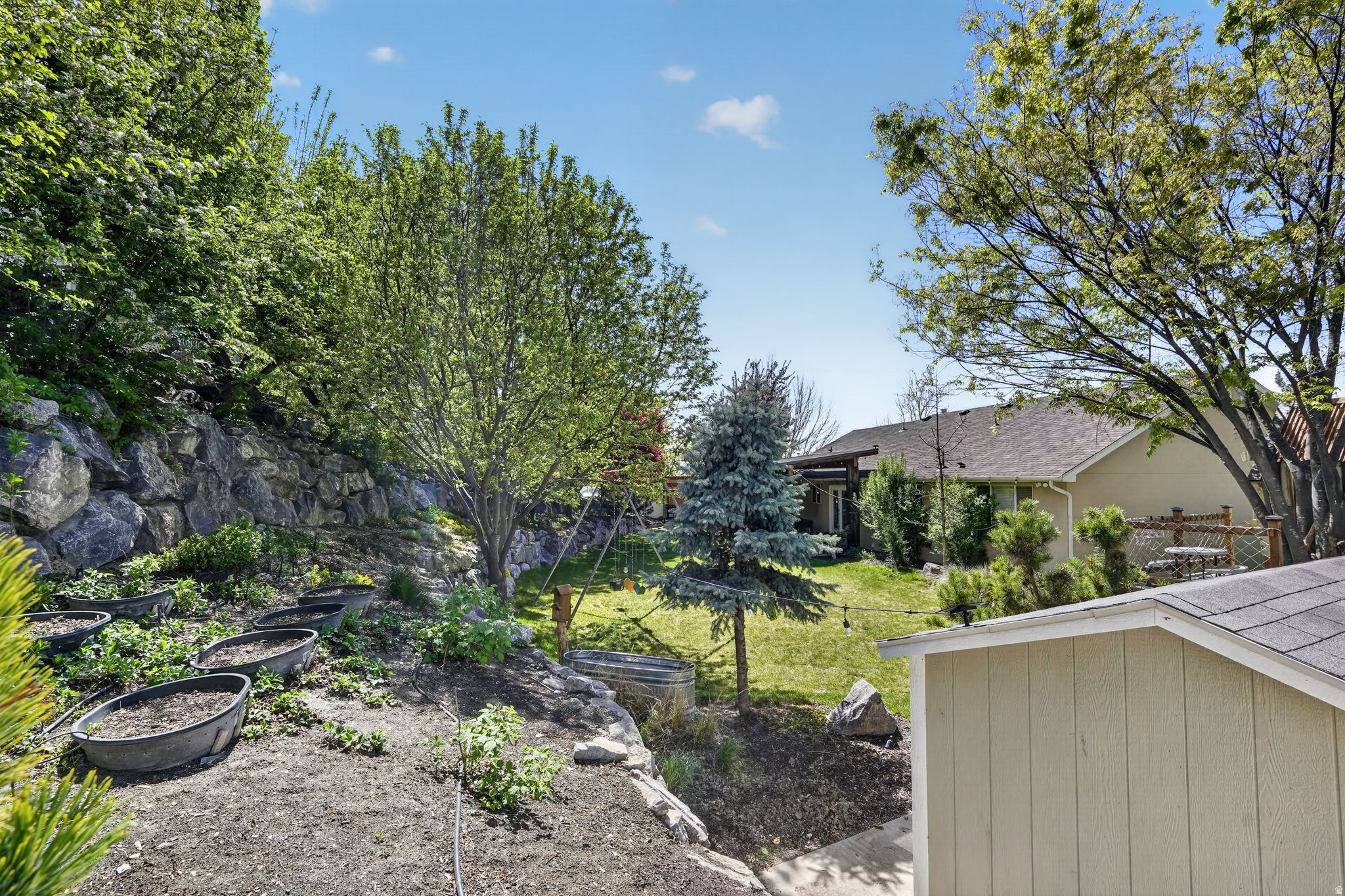 main property photo 58