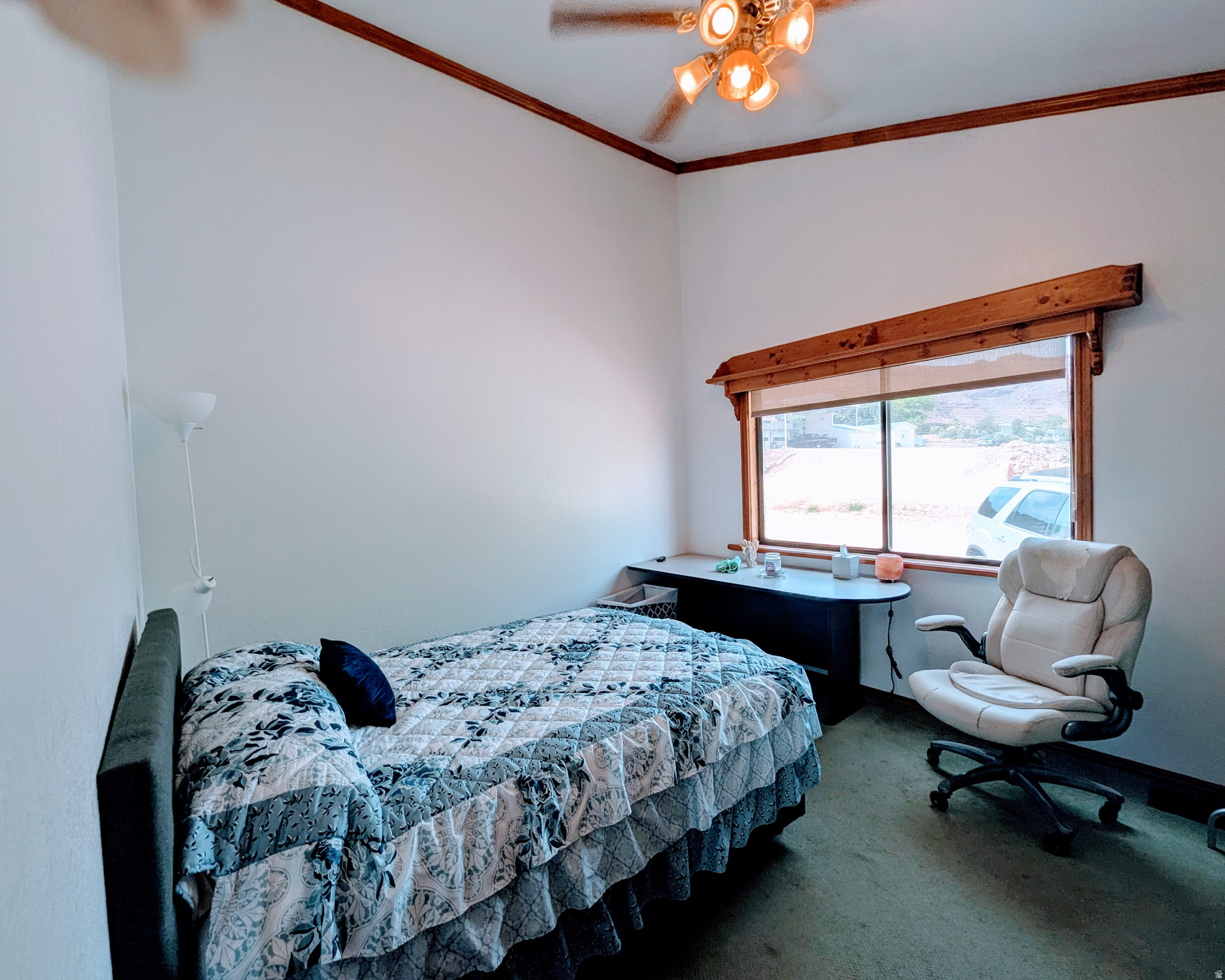 main property photo 9