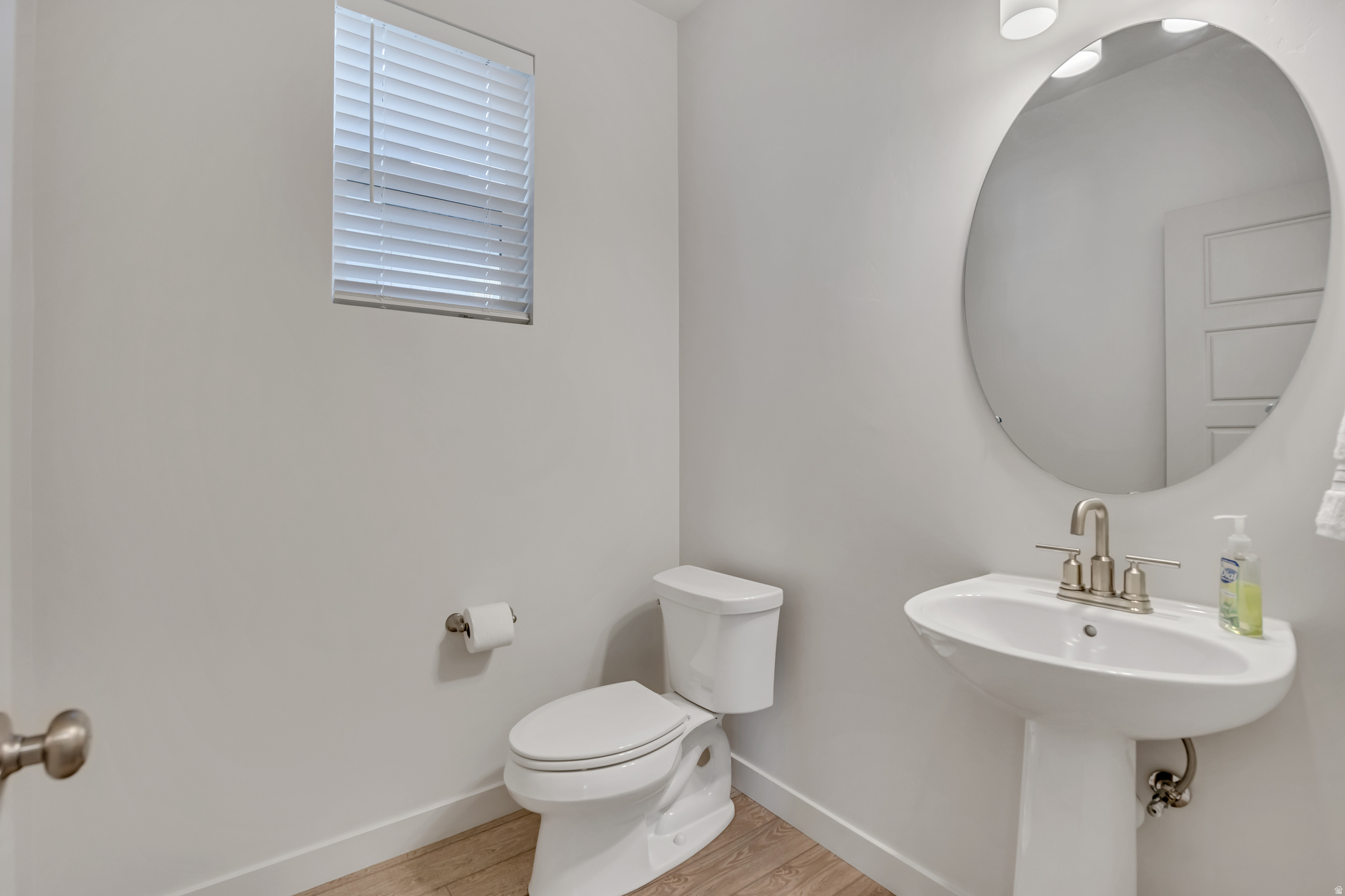 main property photo 11