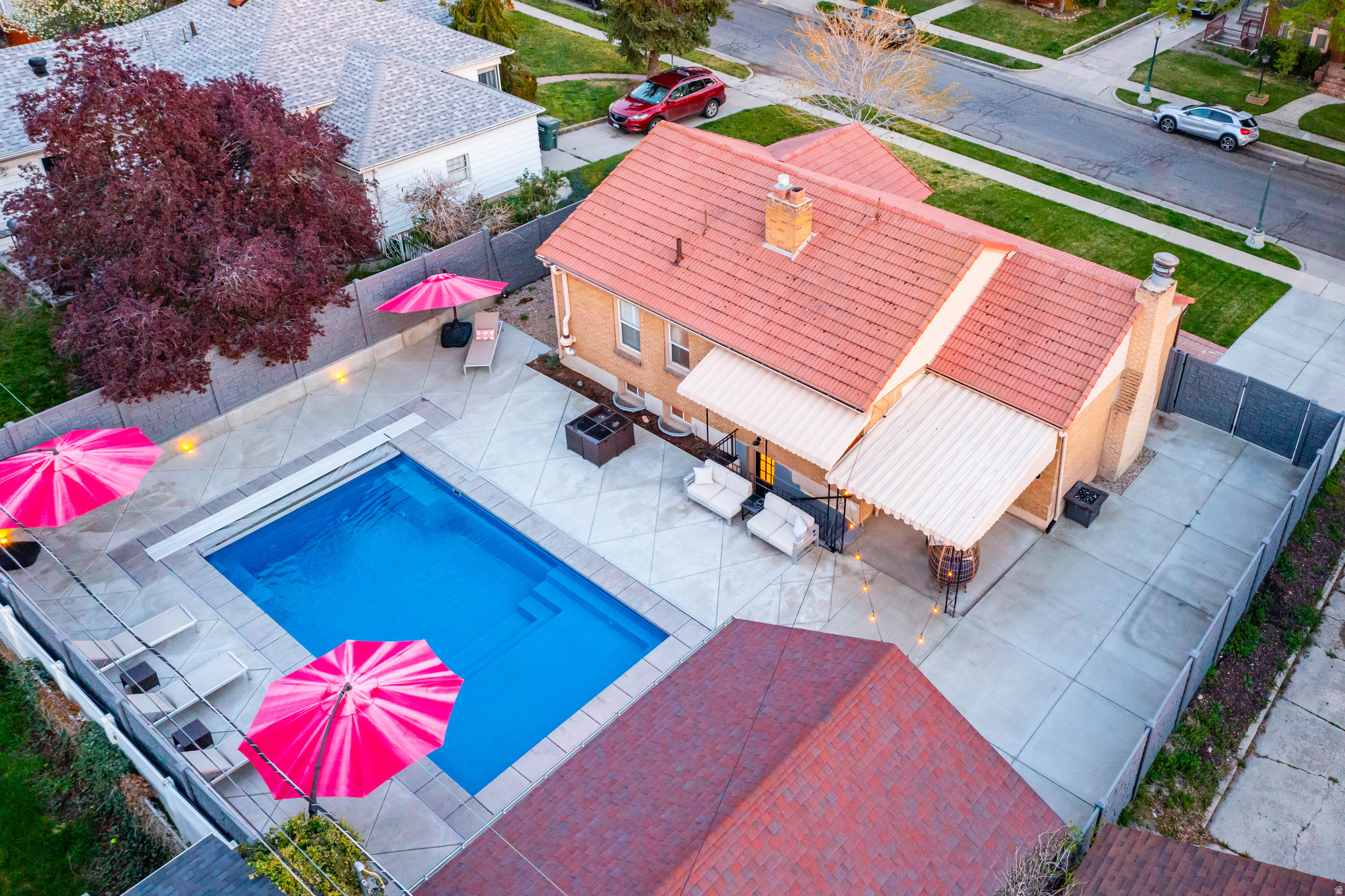 main property photo 34