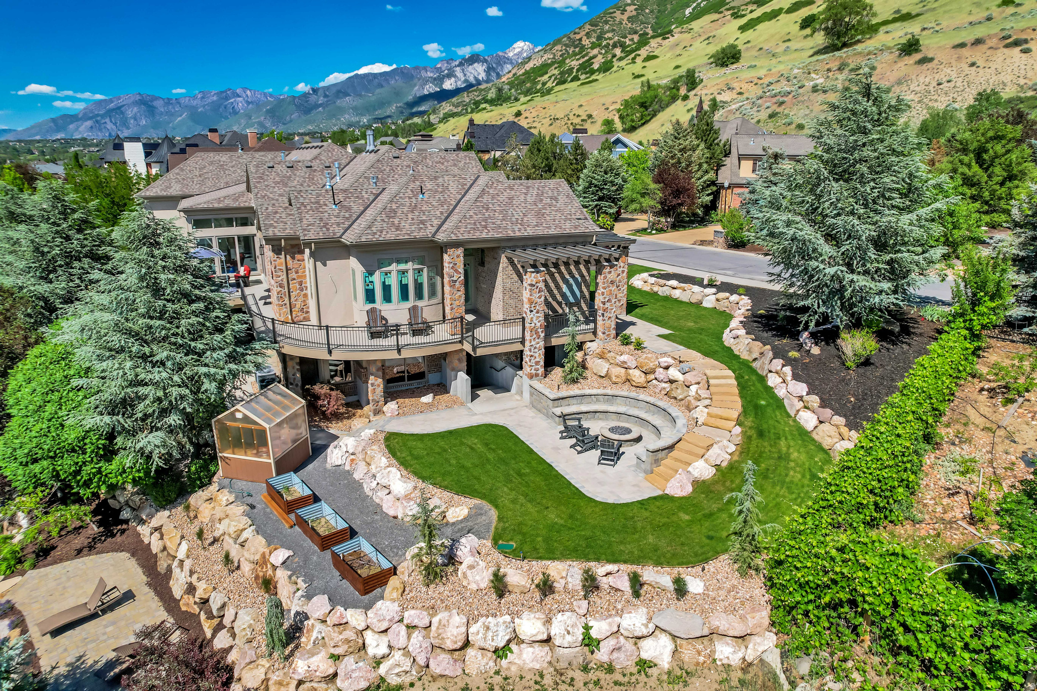 main property photo 68