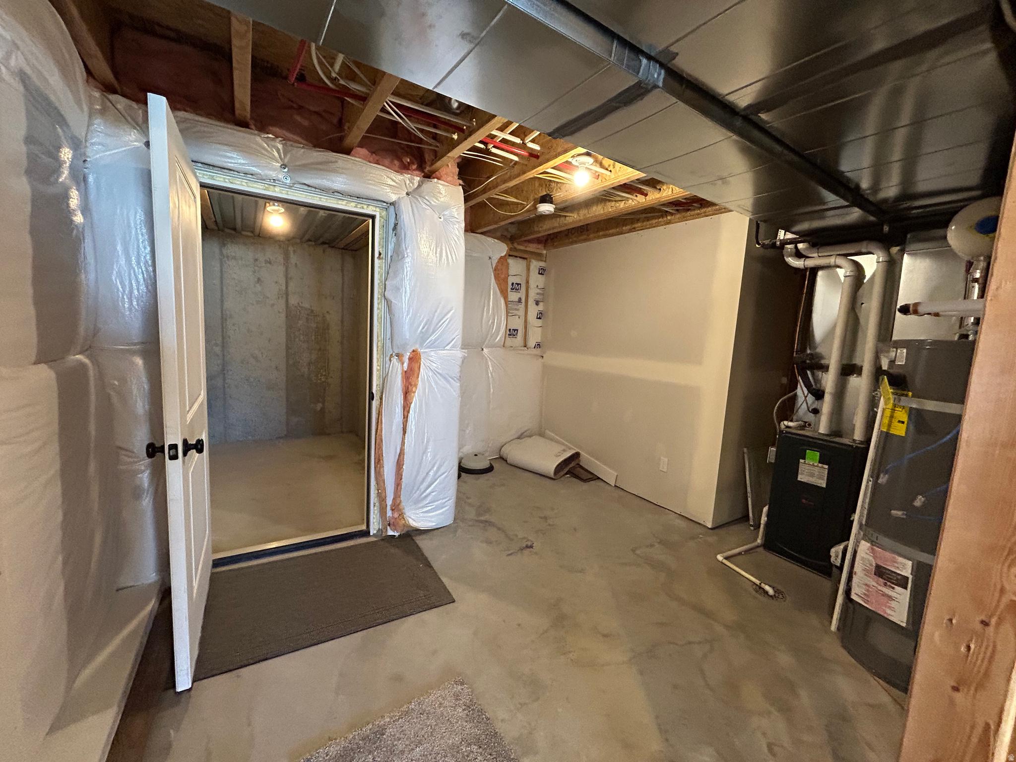 main property photo 22