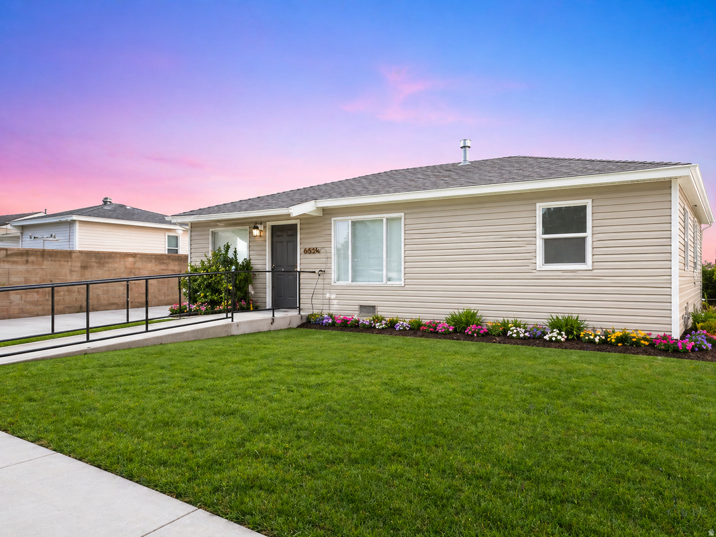 main property photo 2