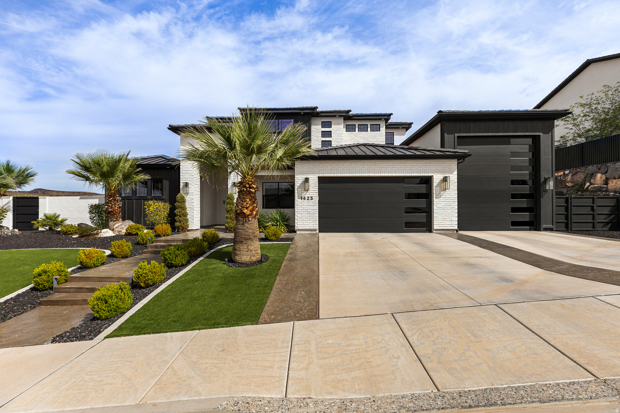 main property photo 54