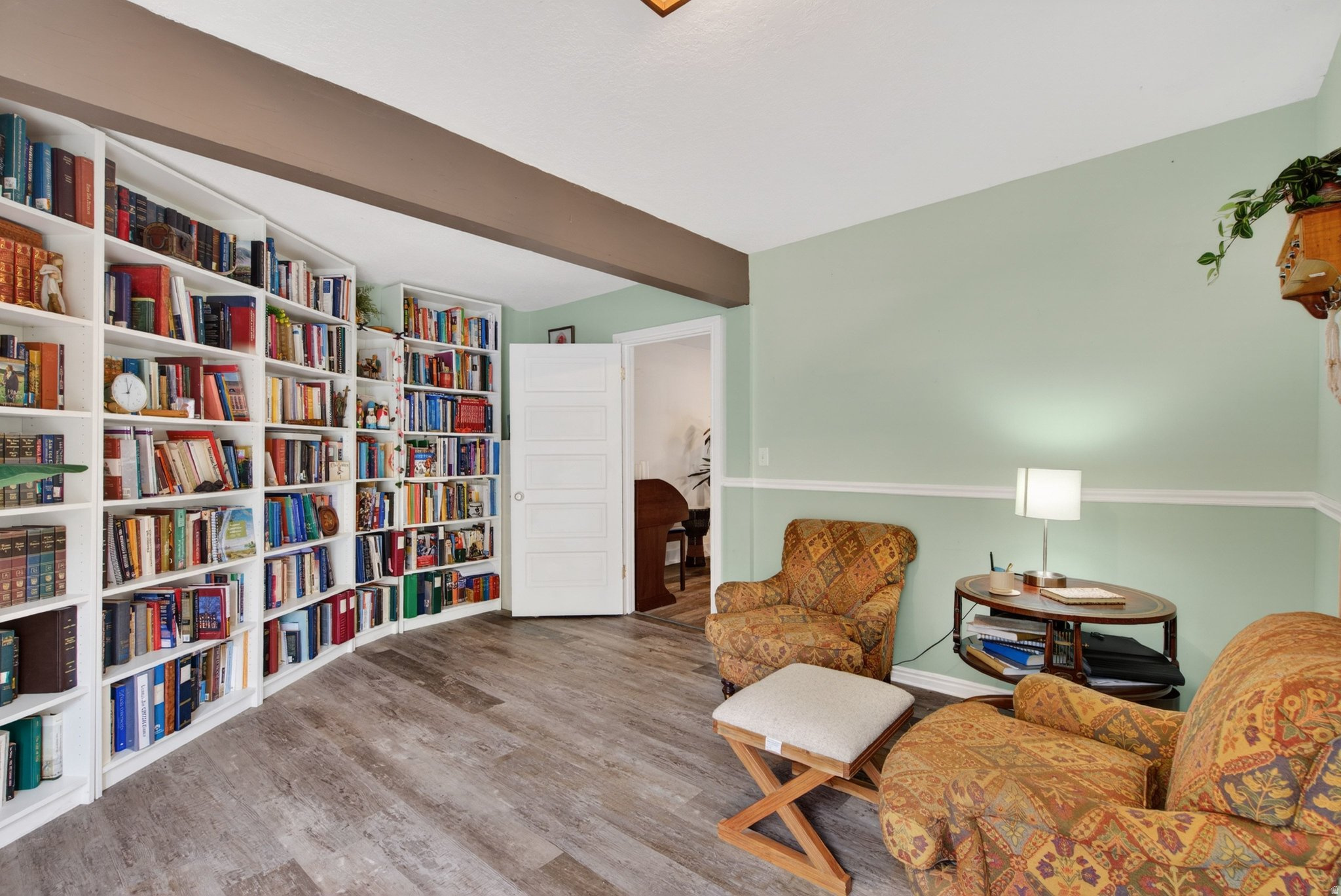 main property photo 30