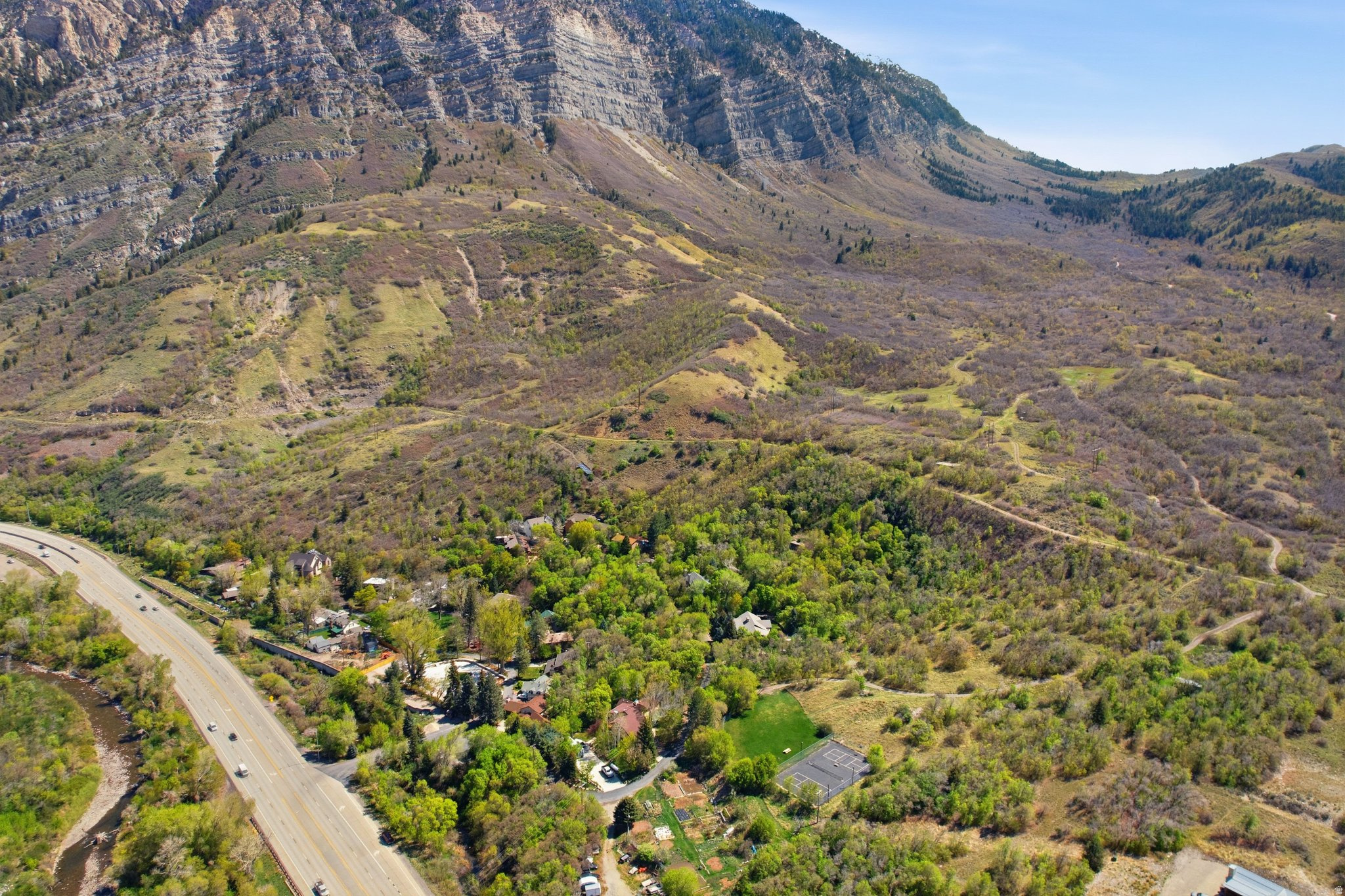 main property photo 46