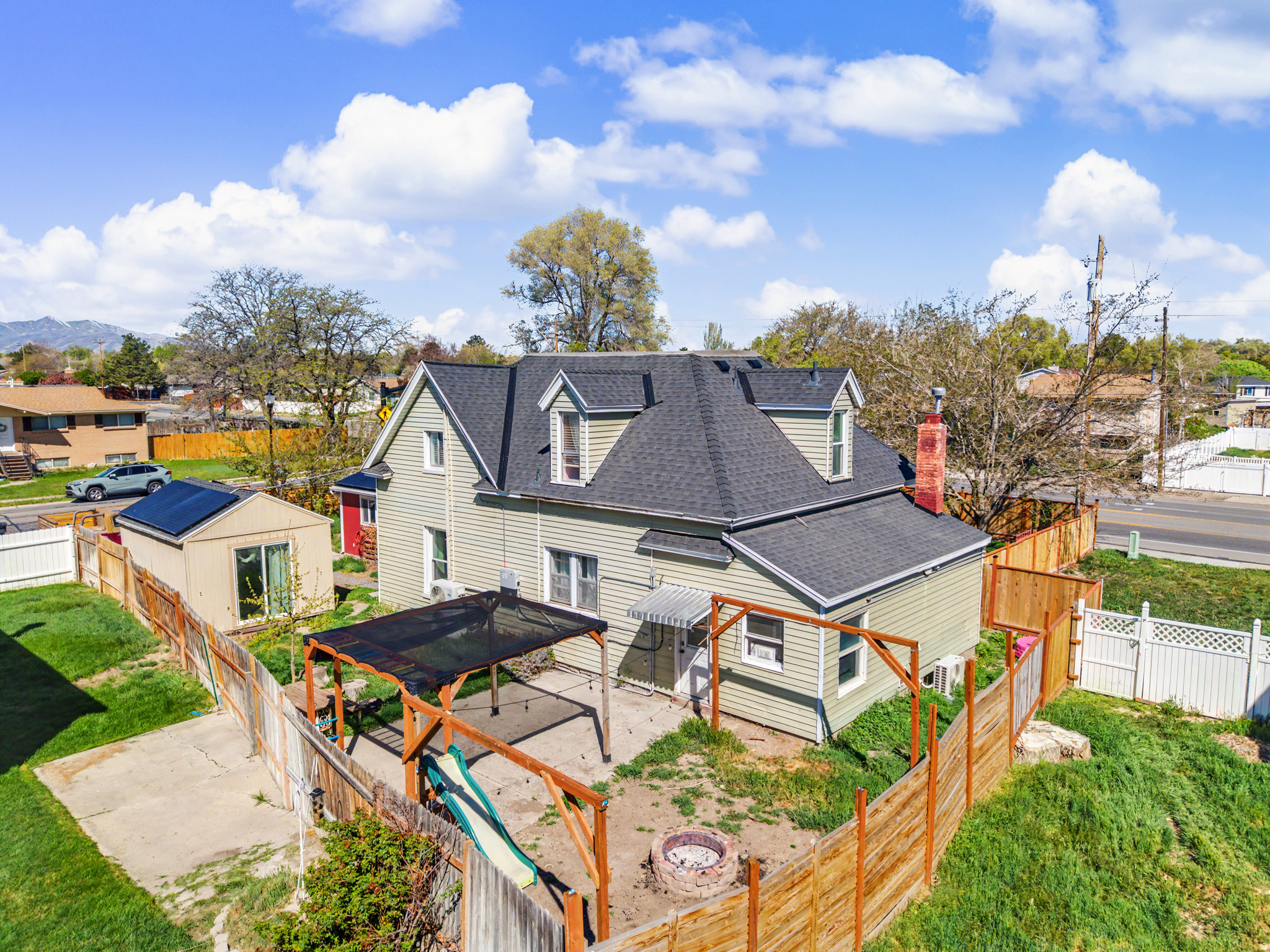 main property photo 27