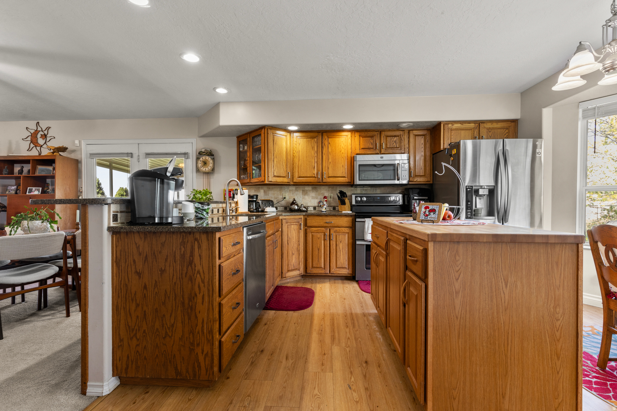 main property photo 7