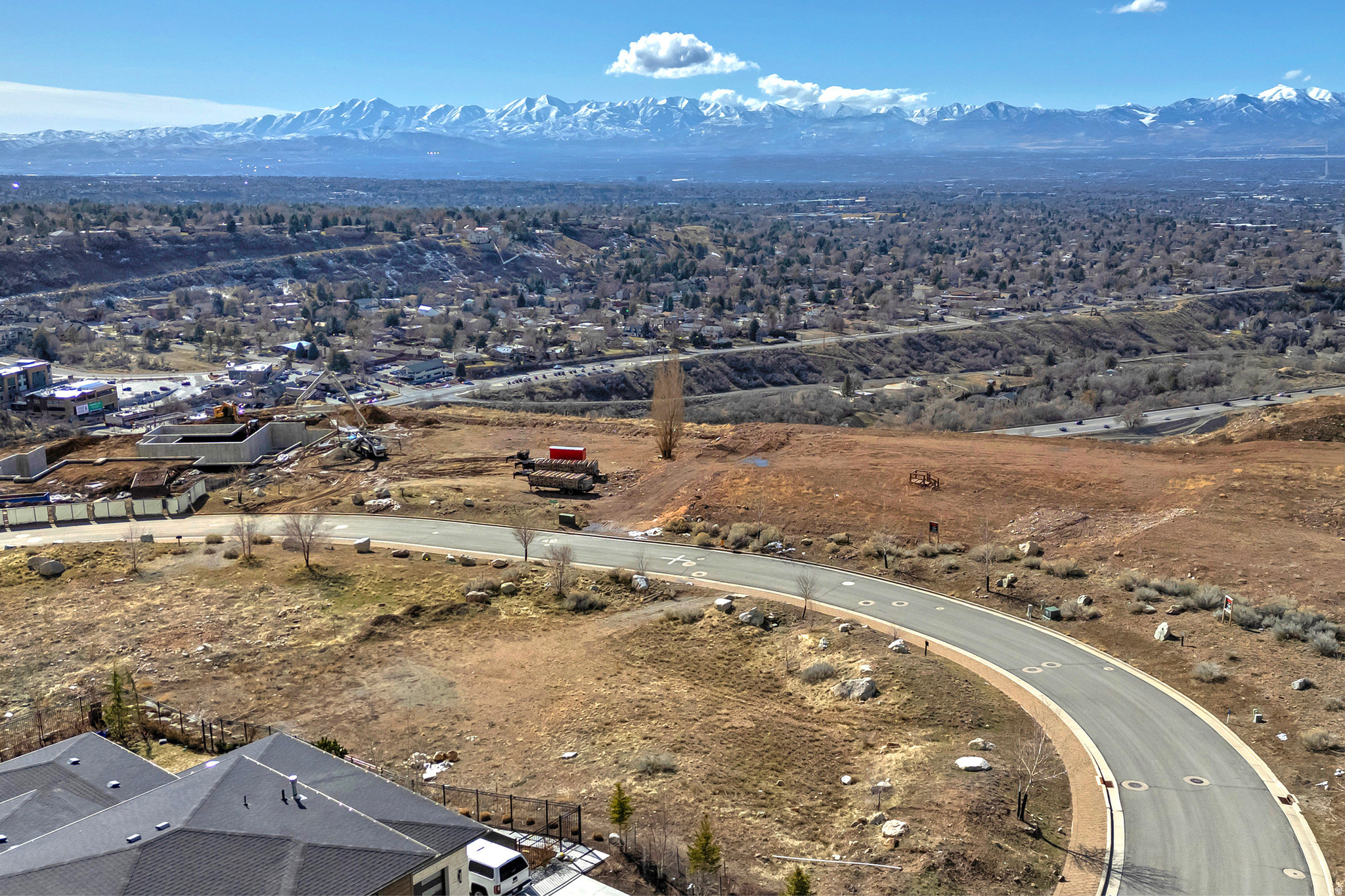 main property photo 19
