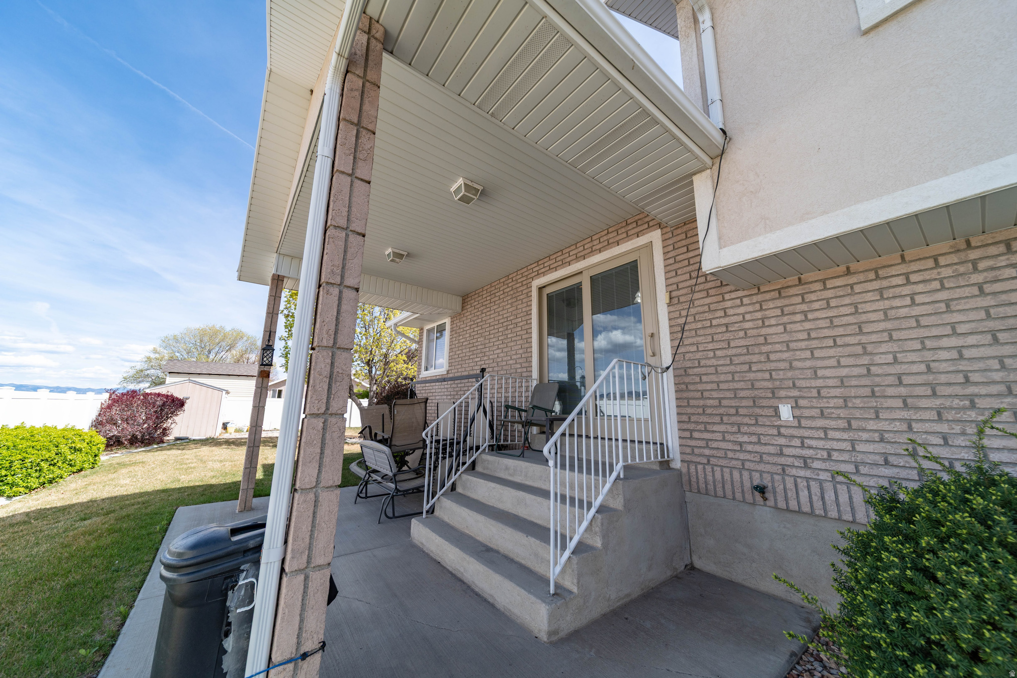 main property photo 39