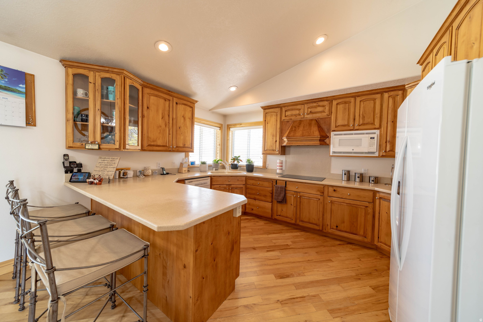 main property photo 7
