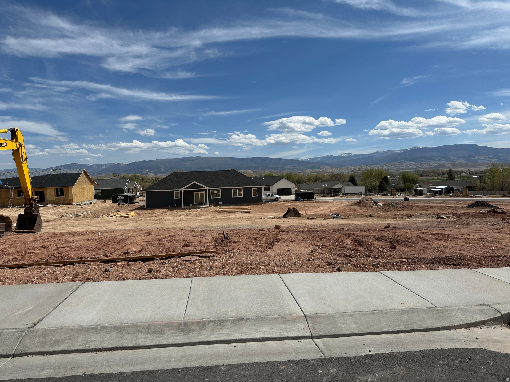 main property photo 17