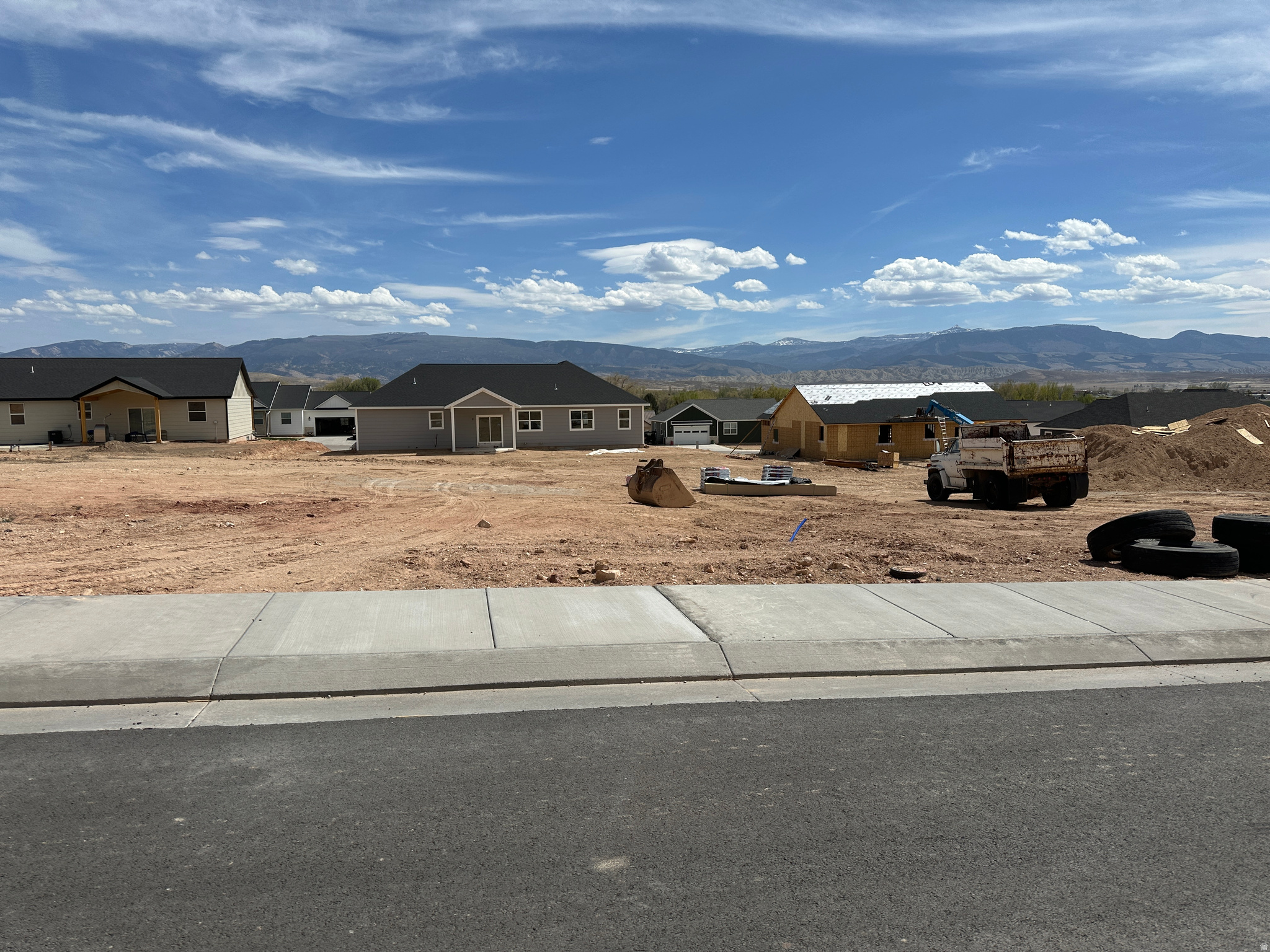 main property photo 21
