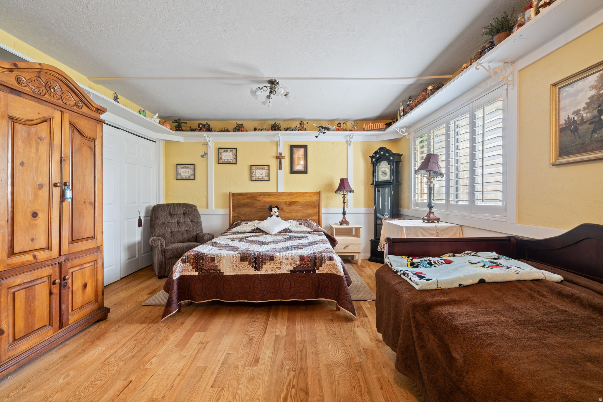 main property photo 39
