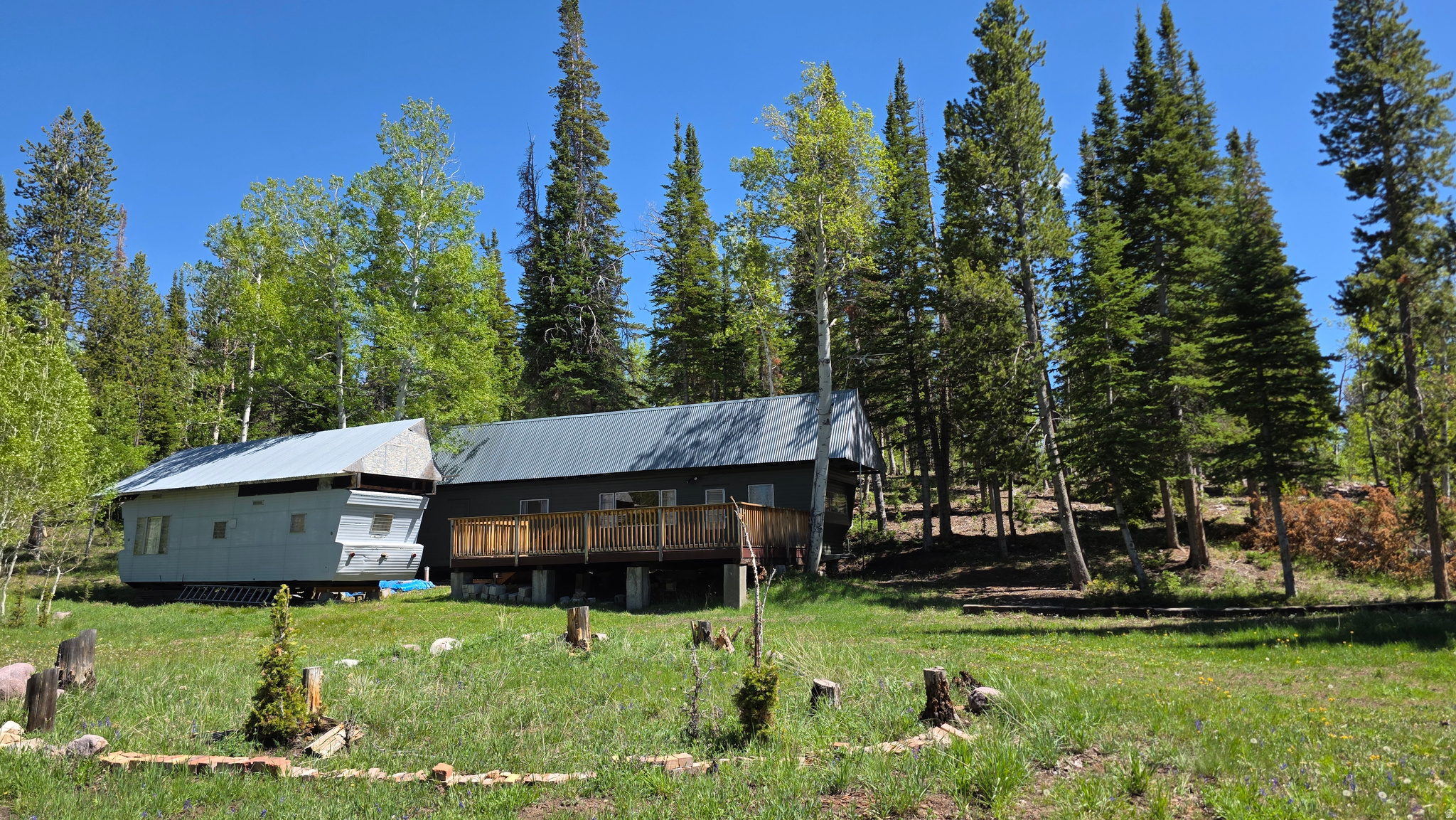 main property photo 0