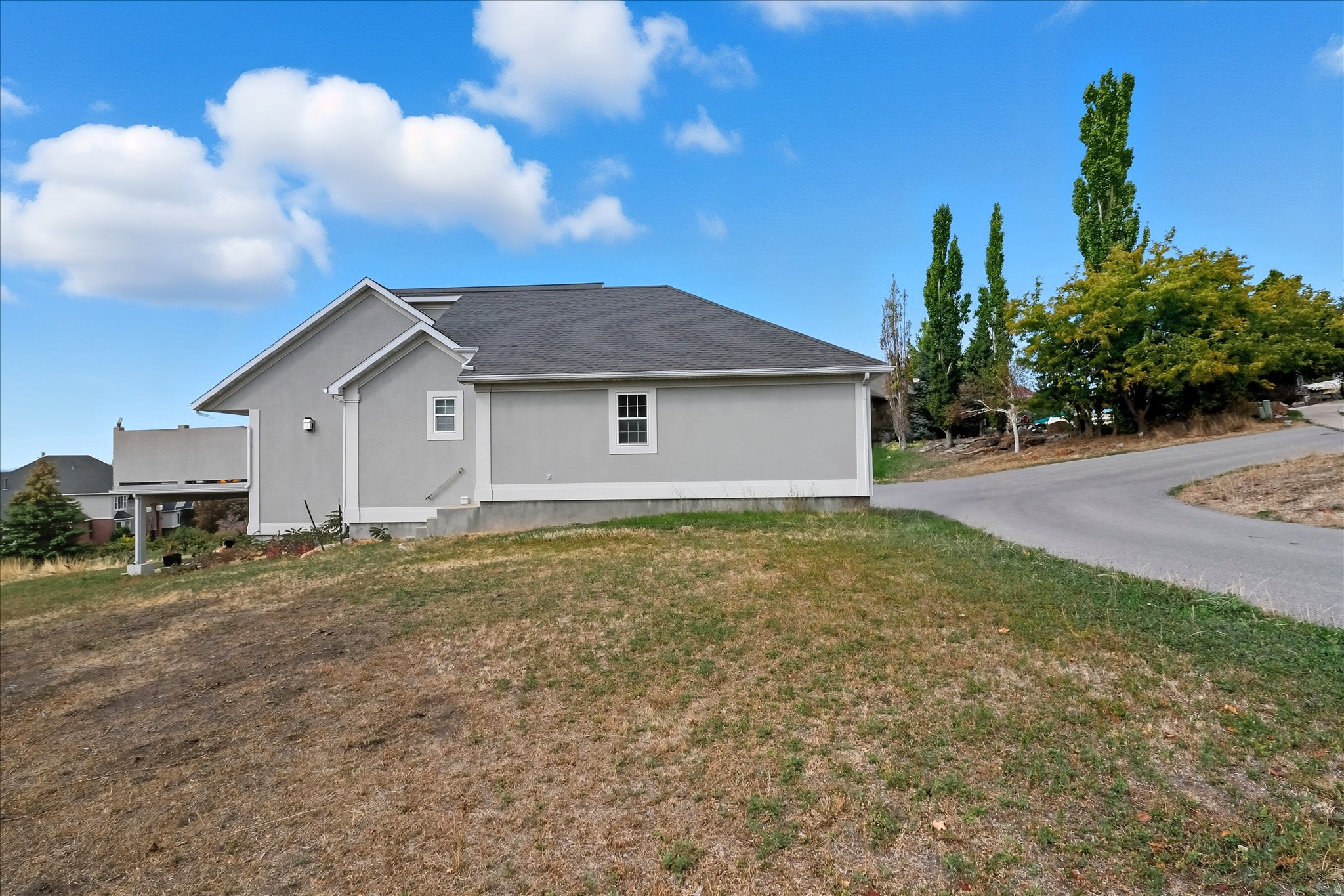main property photo 36