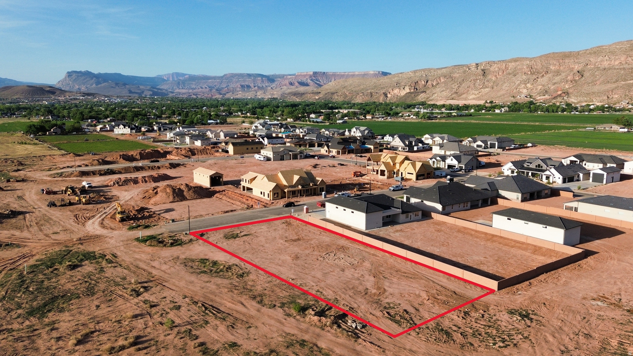 main property photo 3