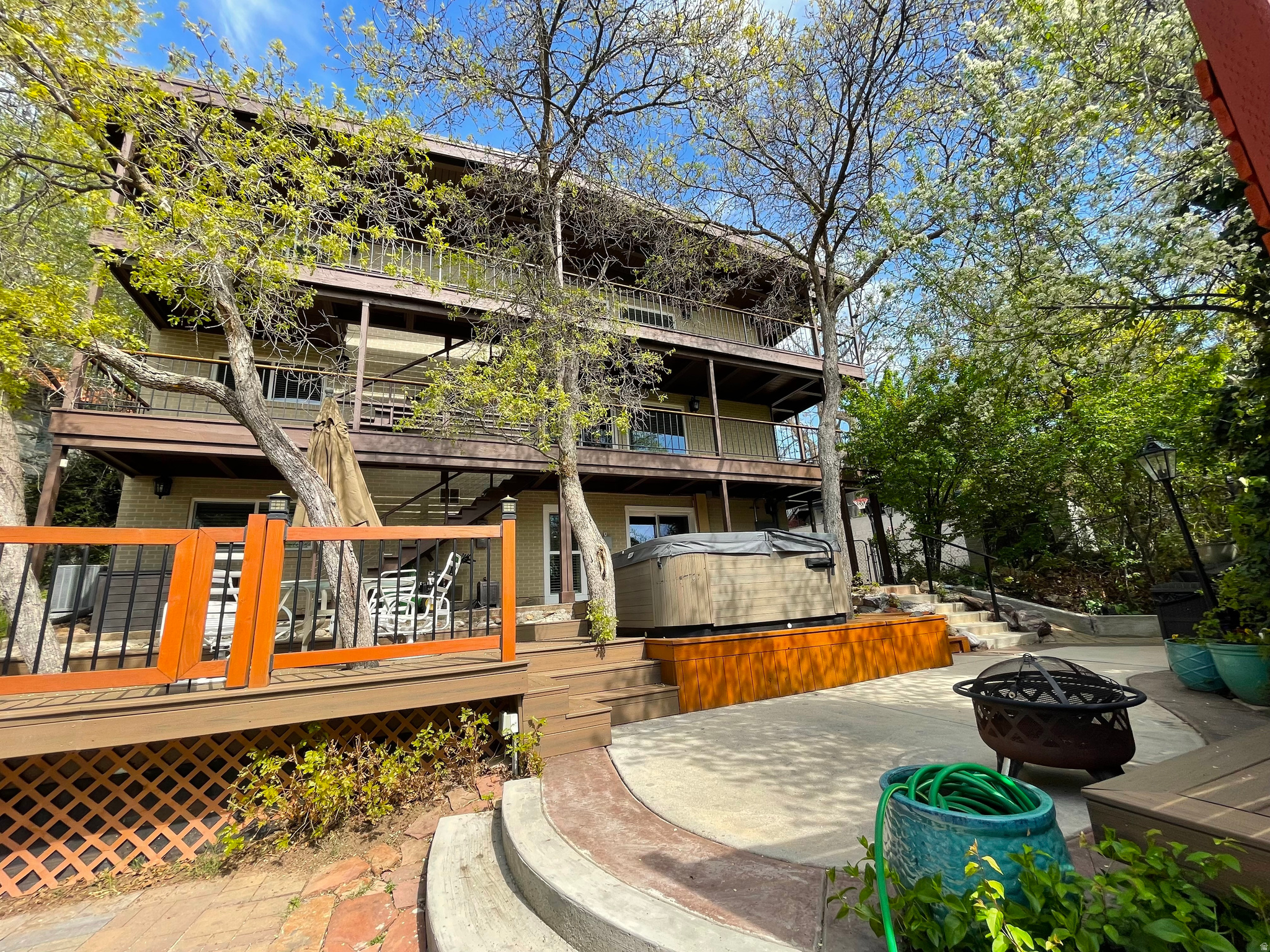 main property photo 42