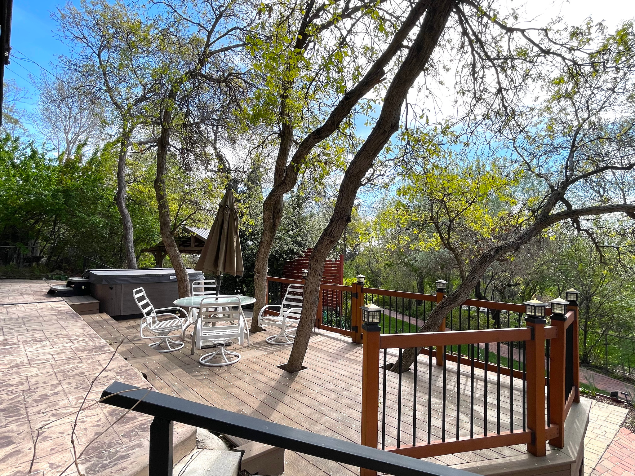 main property photo 44