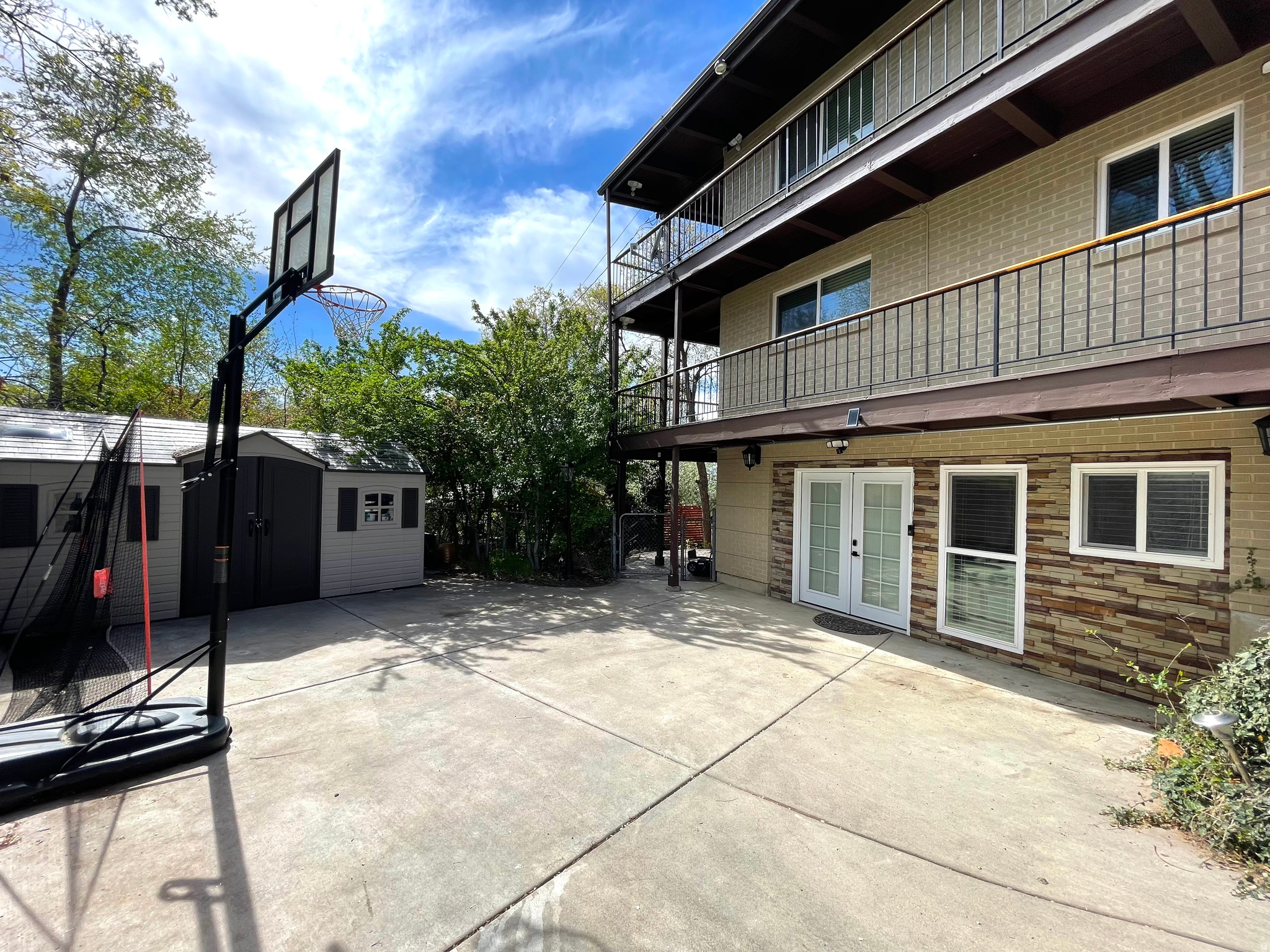 main property photo 45