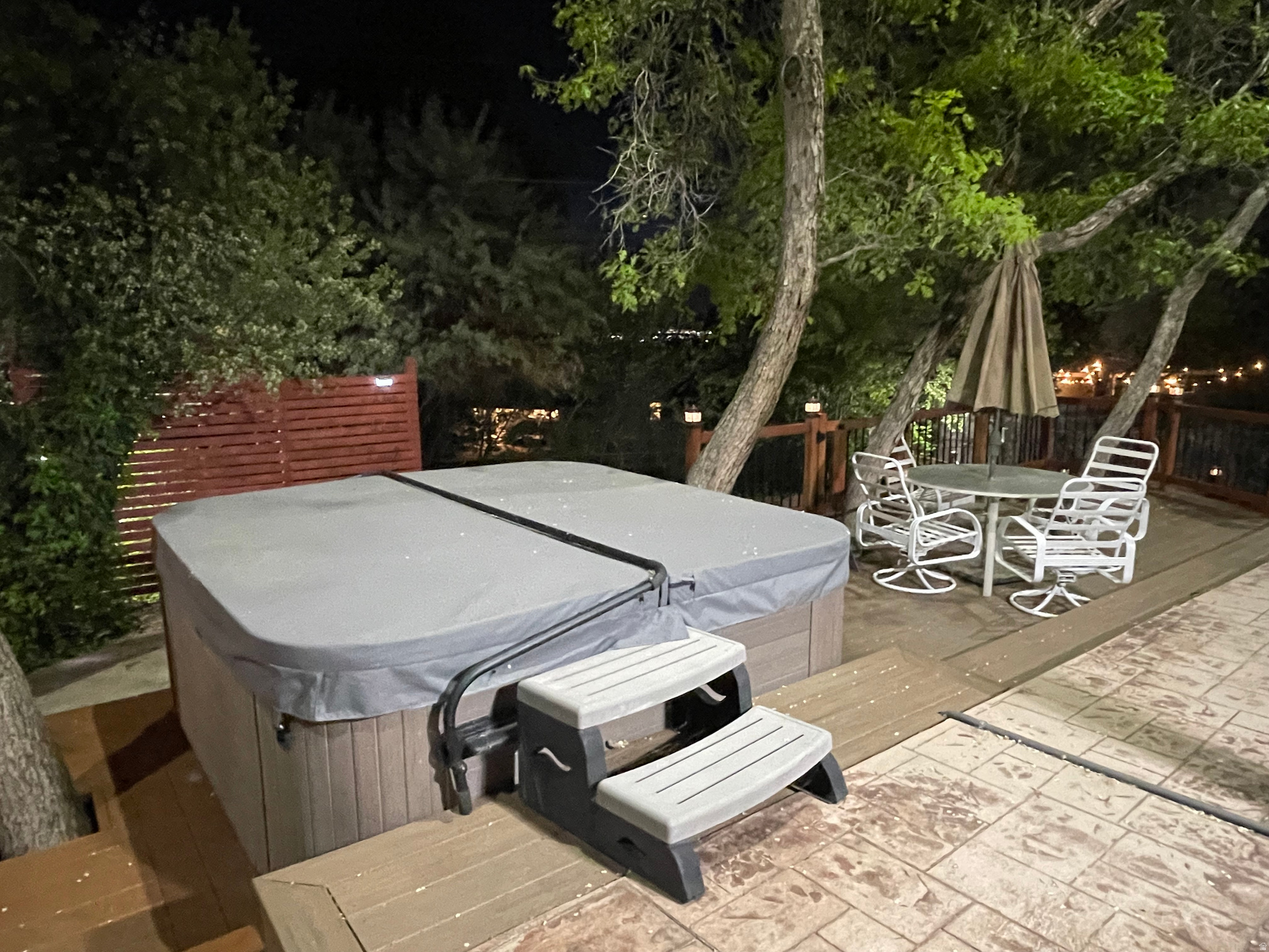 main property photo 50