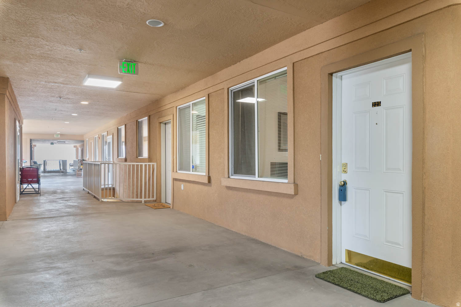 main property photo 8