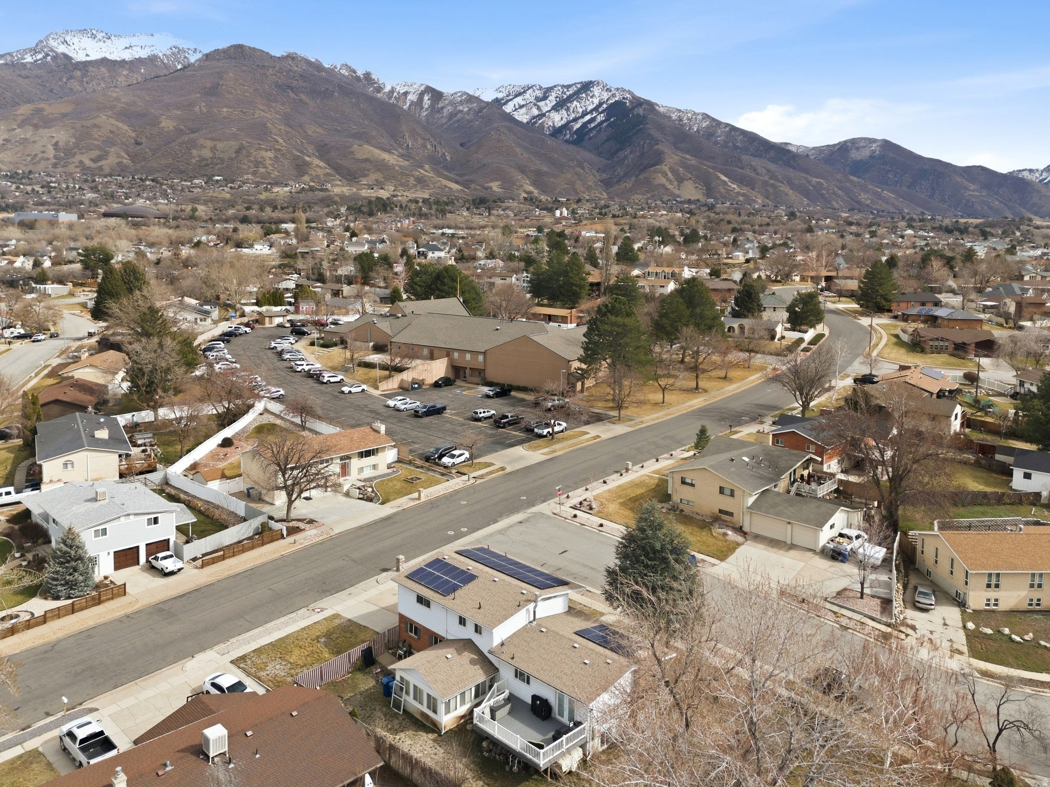 main property photo 32