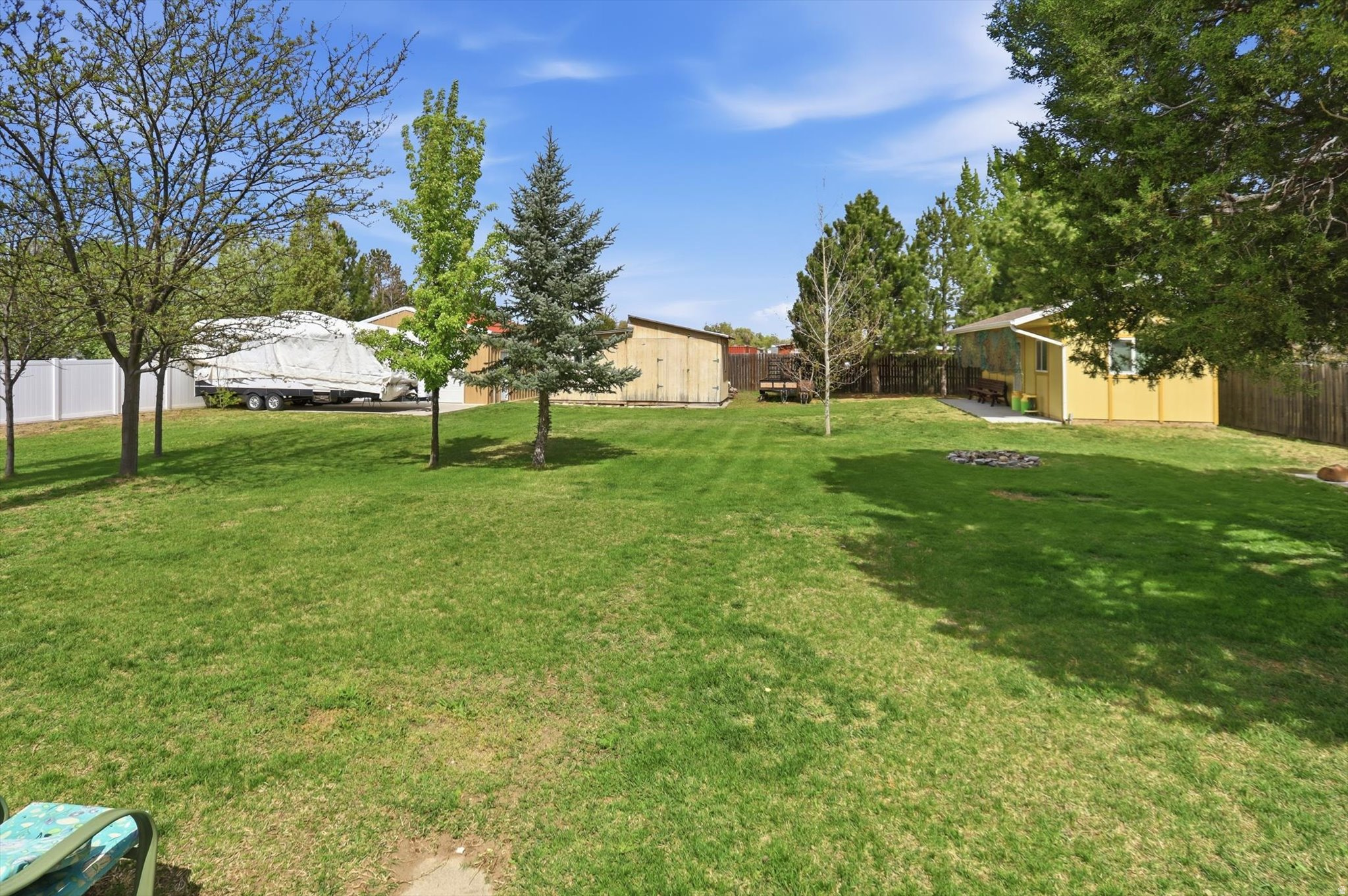 main property photo 19