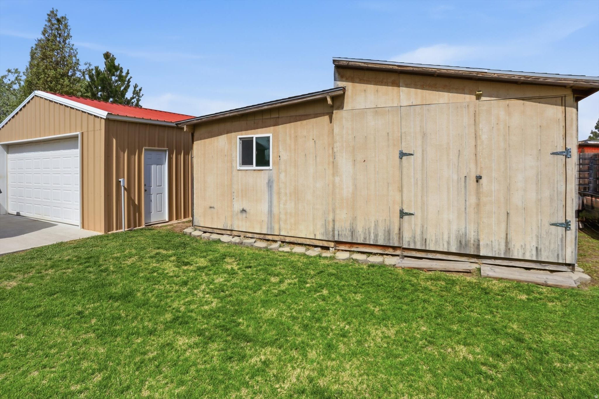 main property photo 26