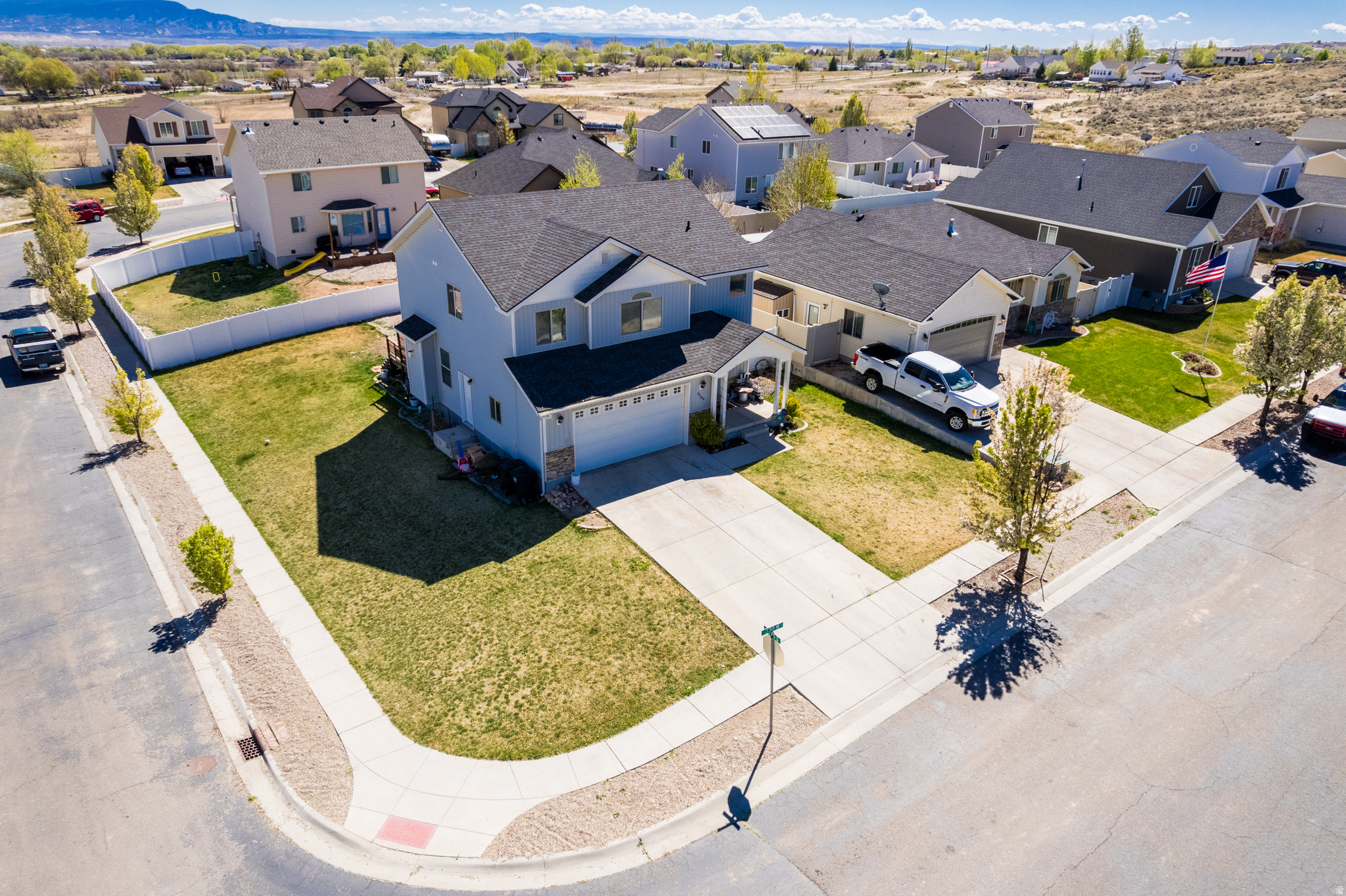 main property photo 44
