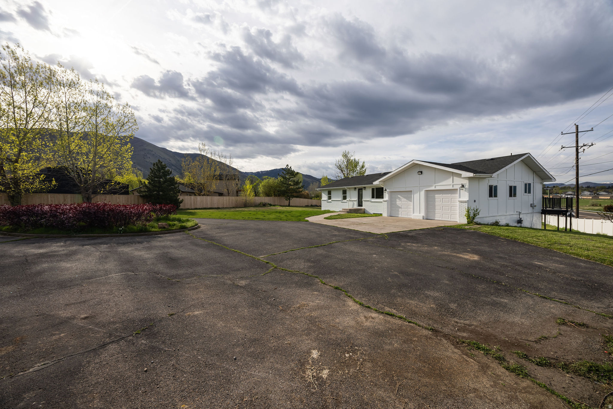 main property photo 54