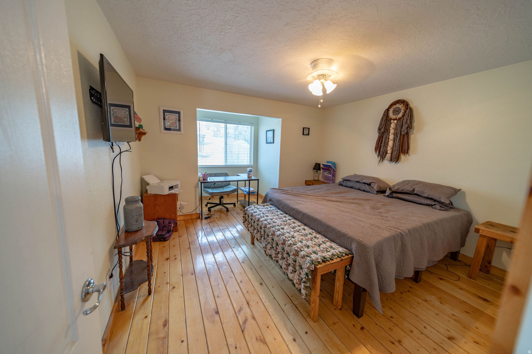 main property photo 35