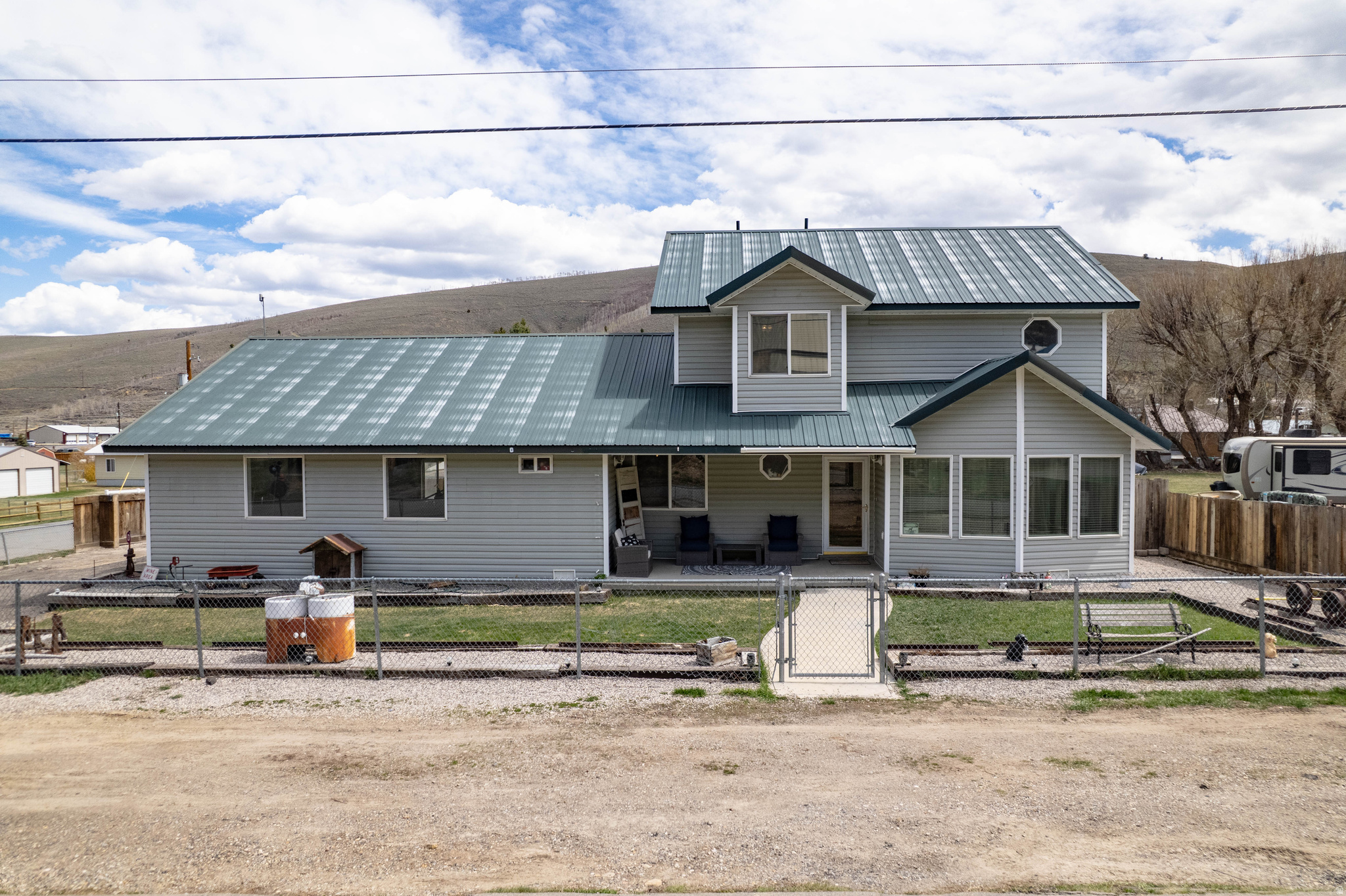 main property photo 60