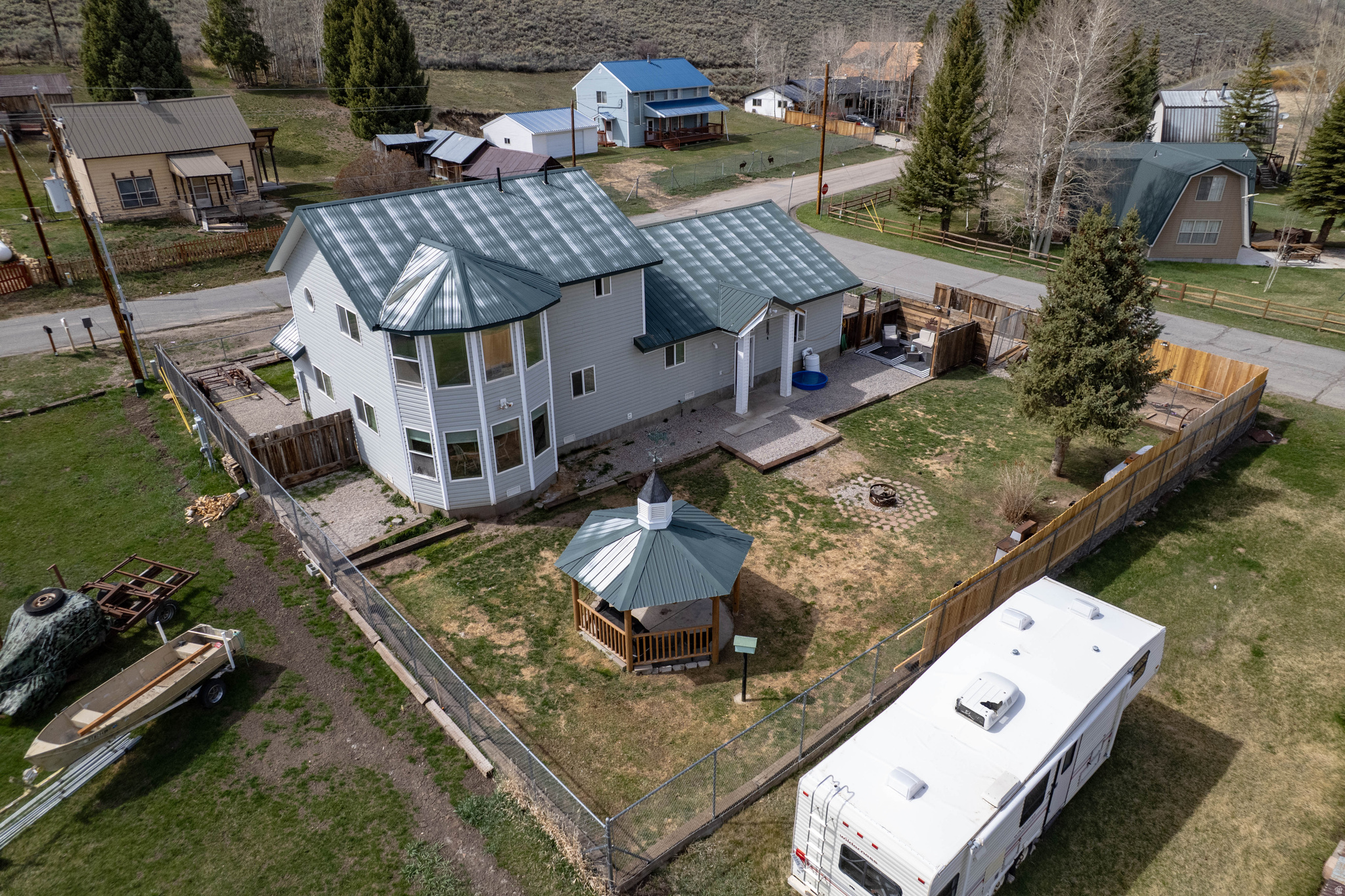 main property photo 67