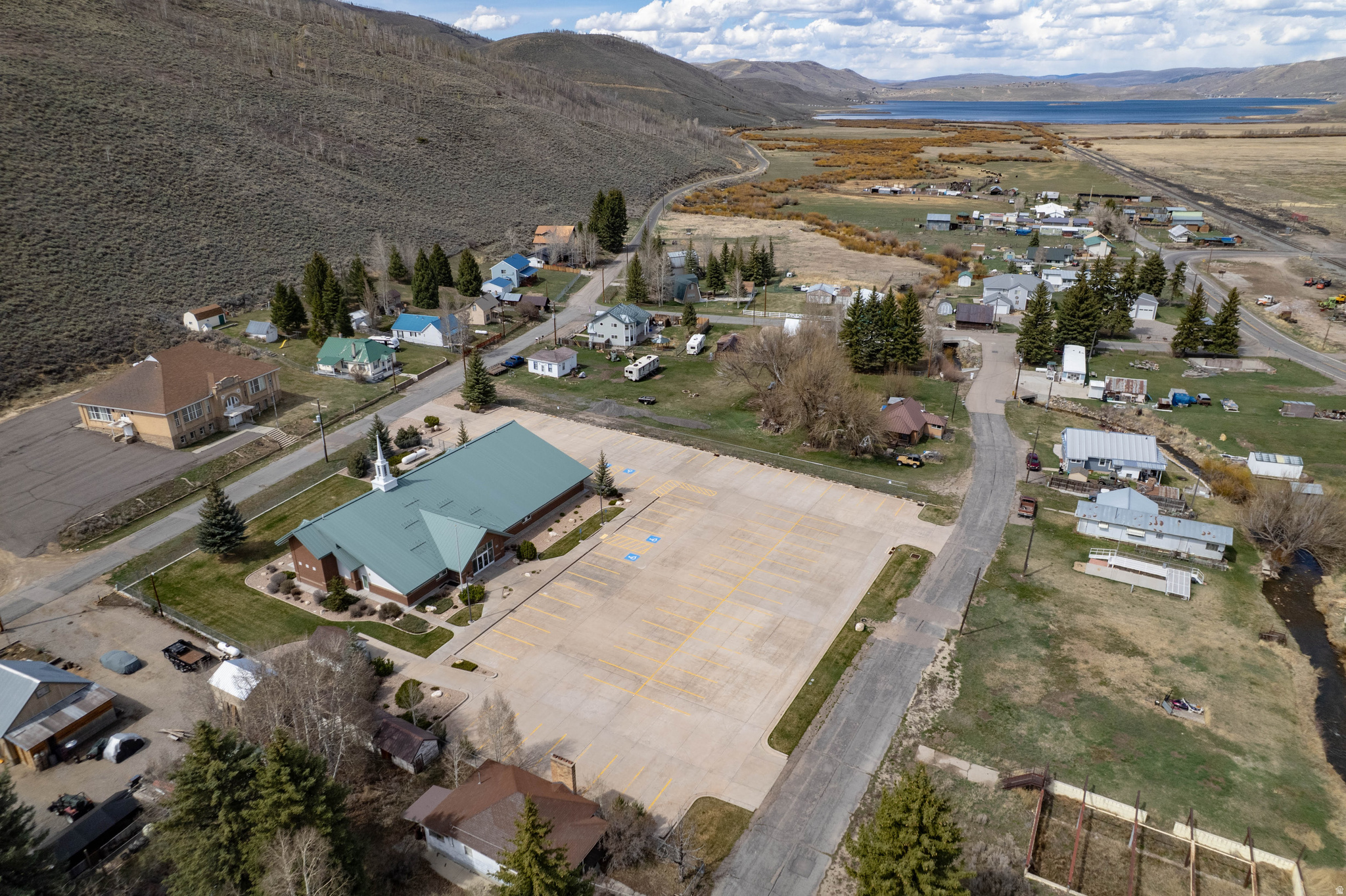 main property photo 81