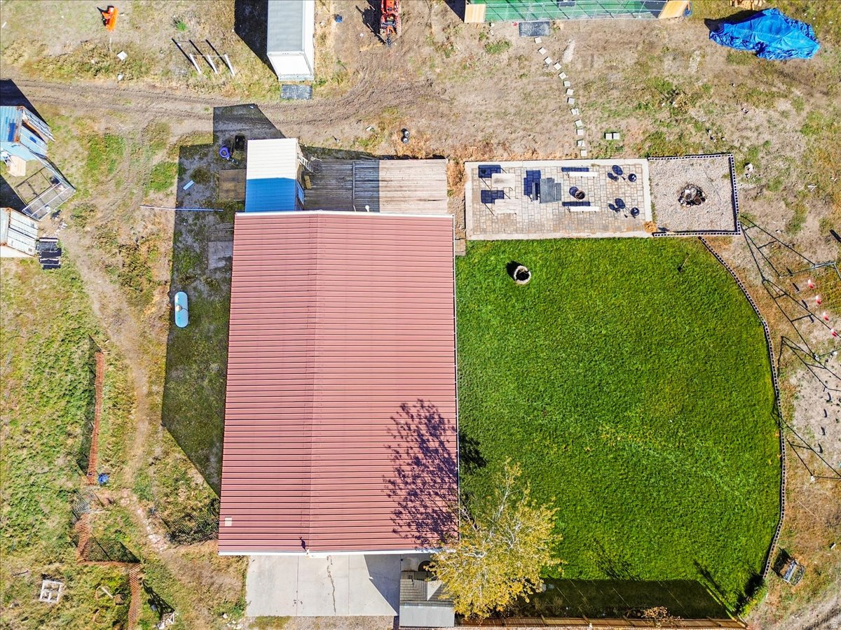 main property photo 47