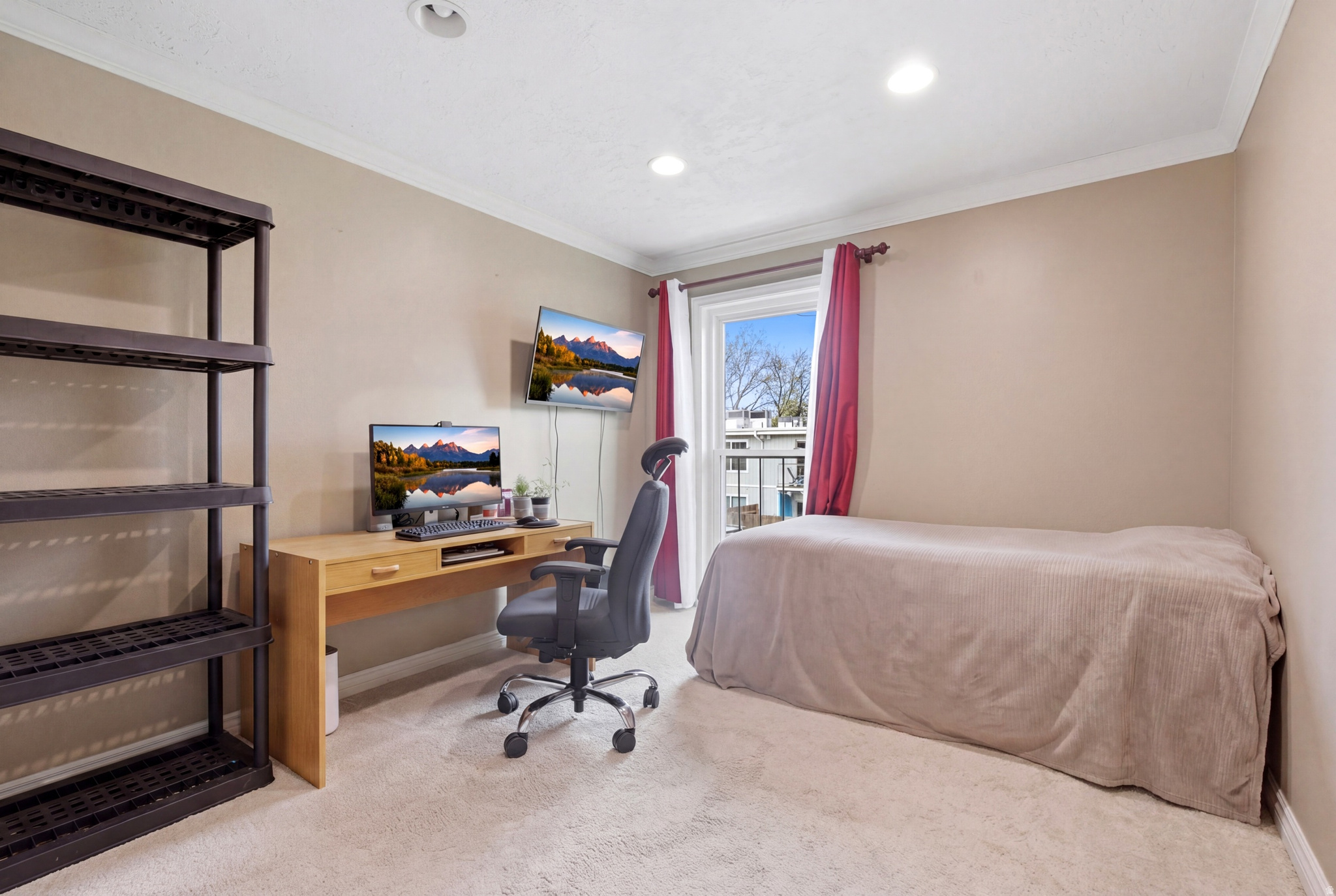 main property photo 14