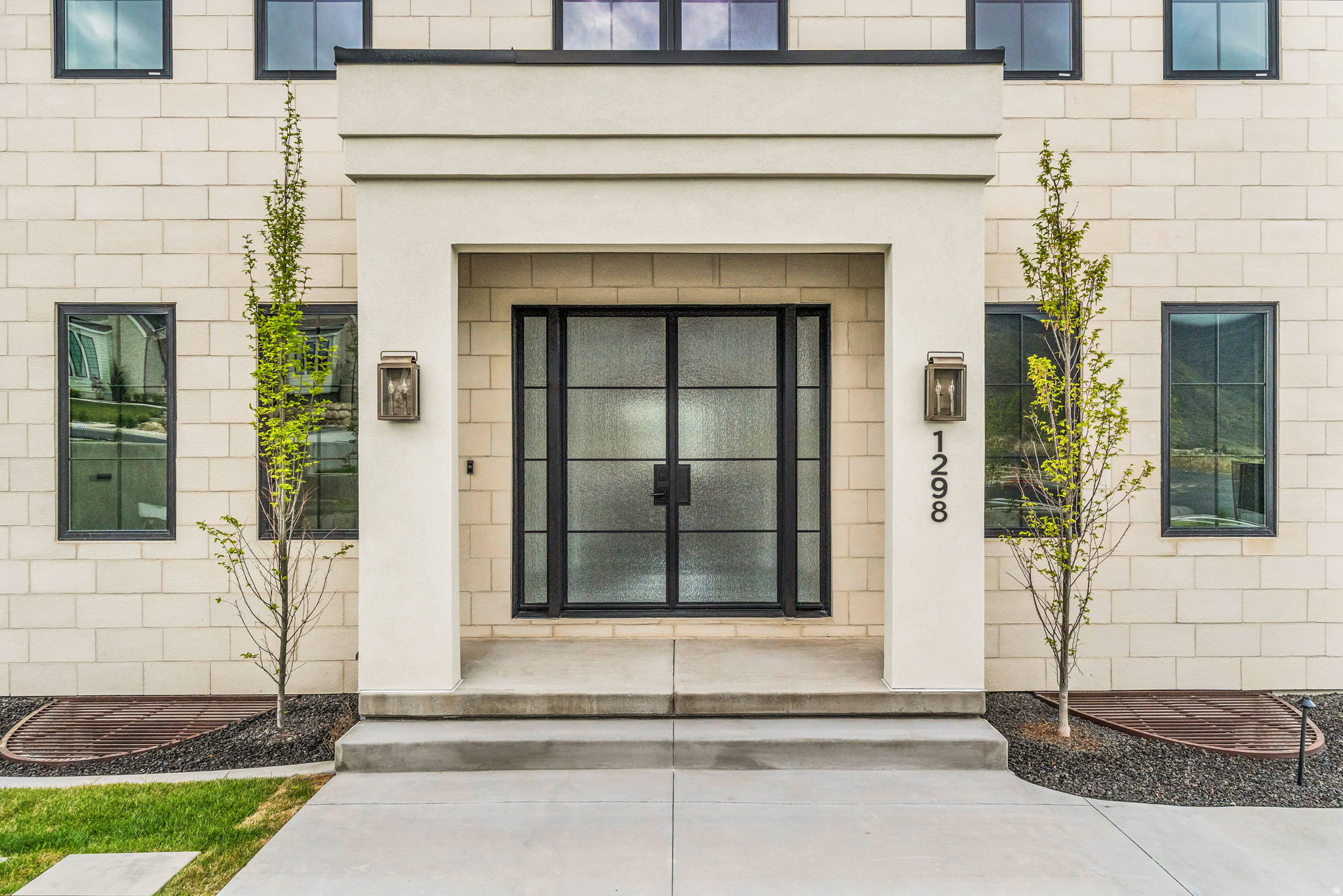 main property photo 54