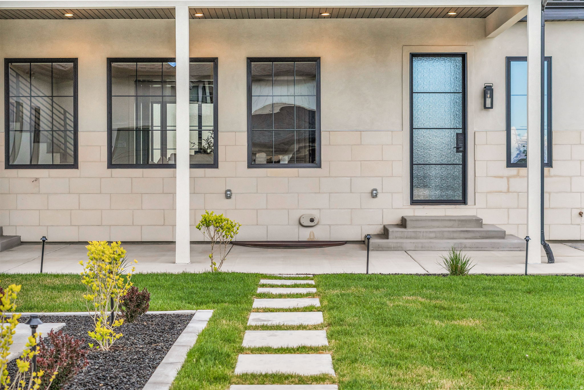 main property photo 57