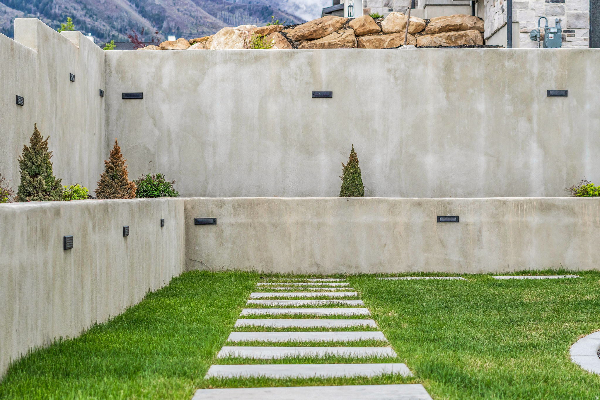 main property photo 58