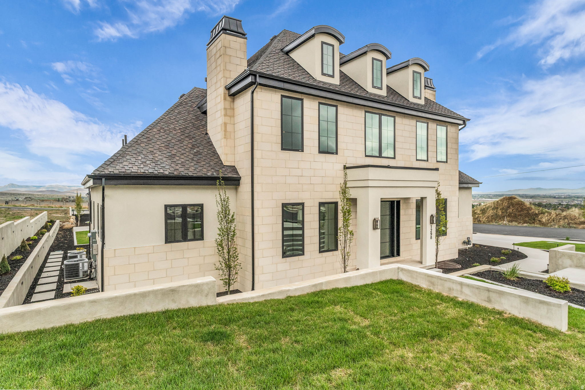 main property photo 69