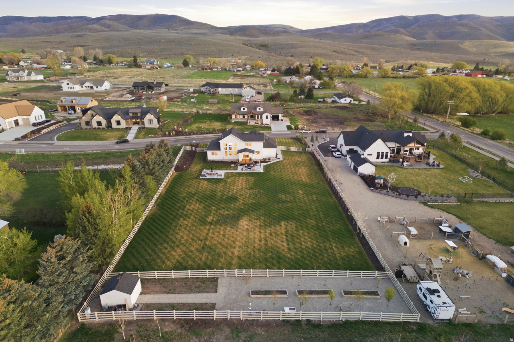 main property photo 102