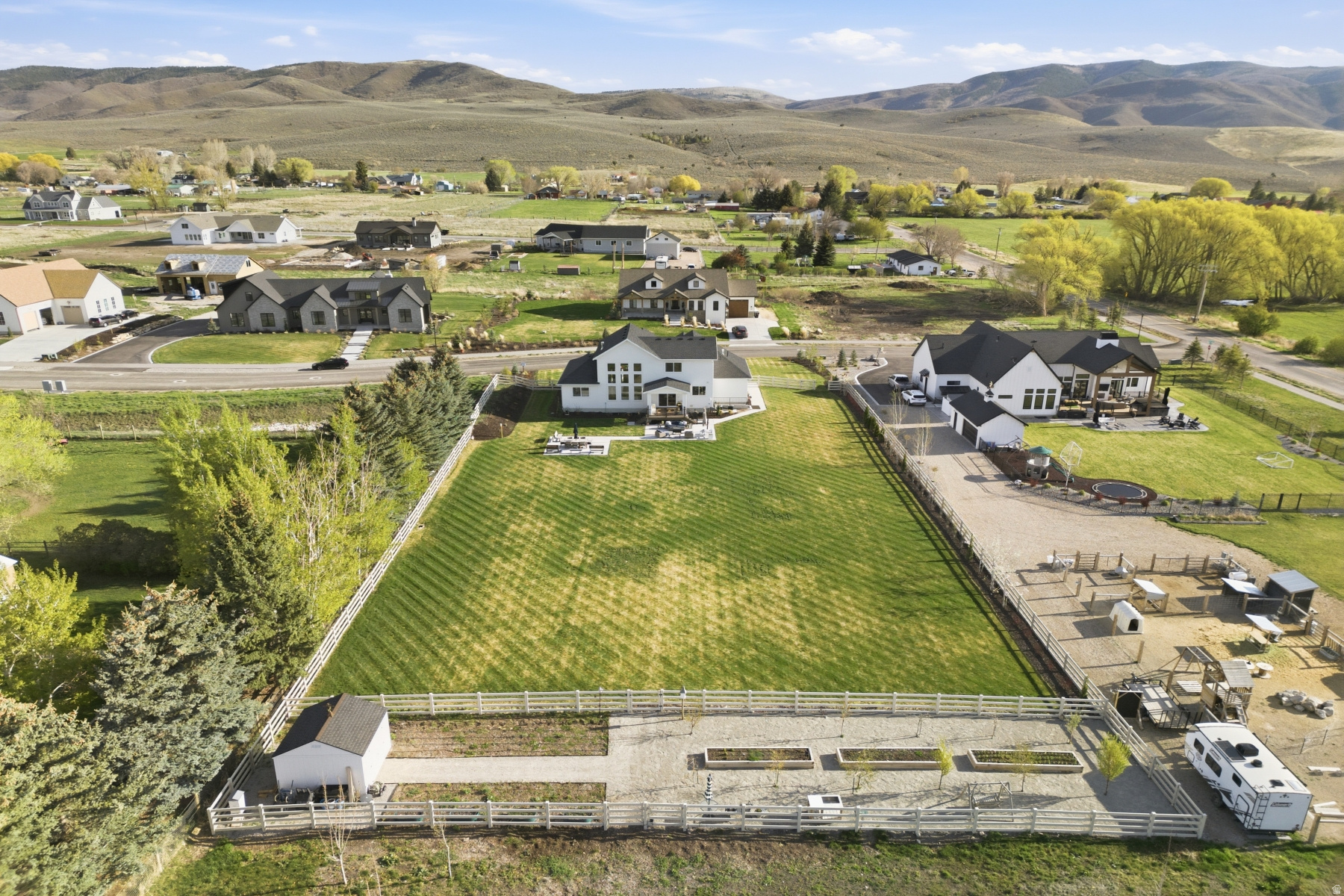 main property photo 105
