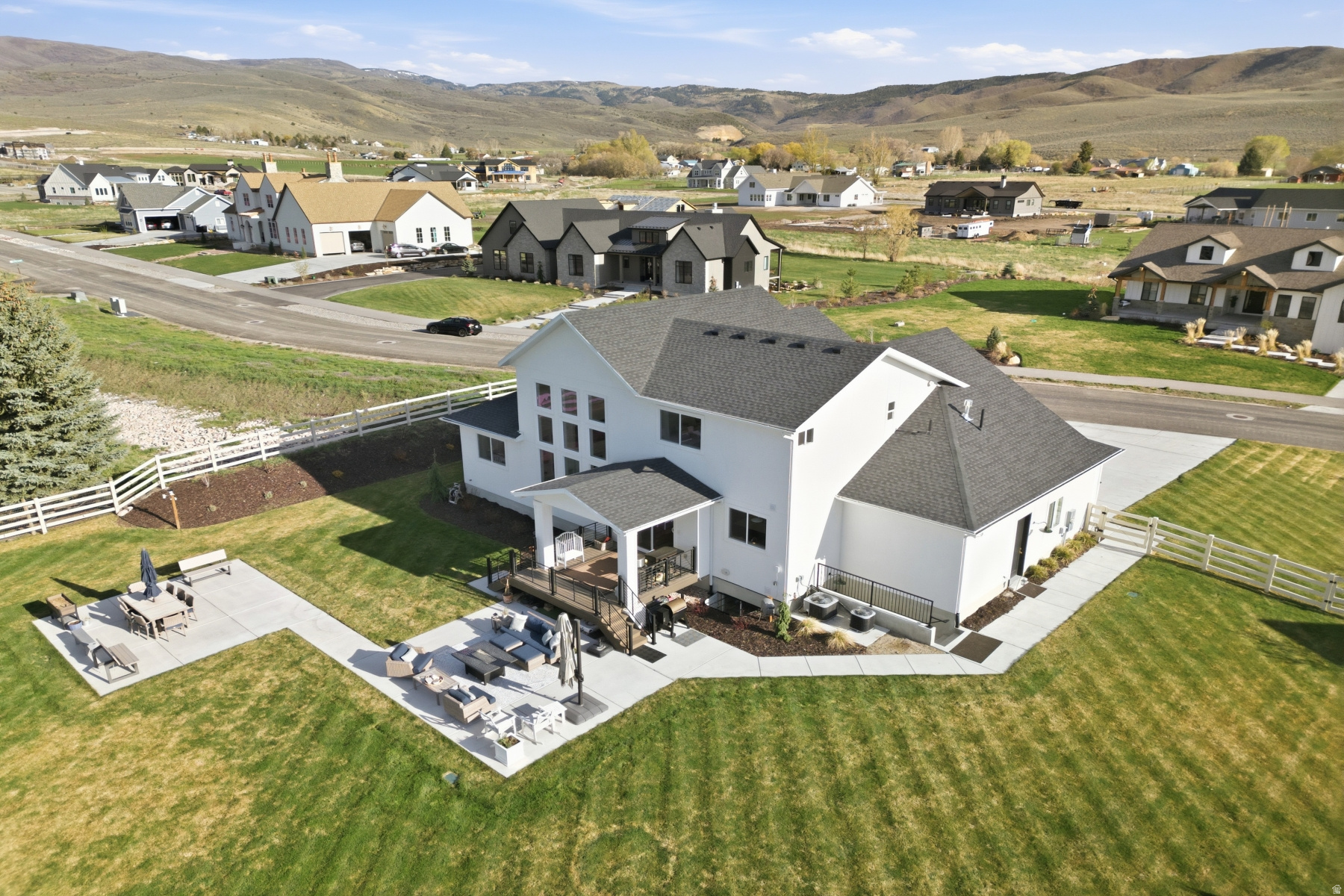 main property photo 112