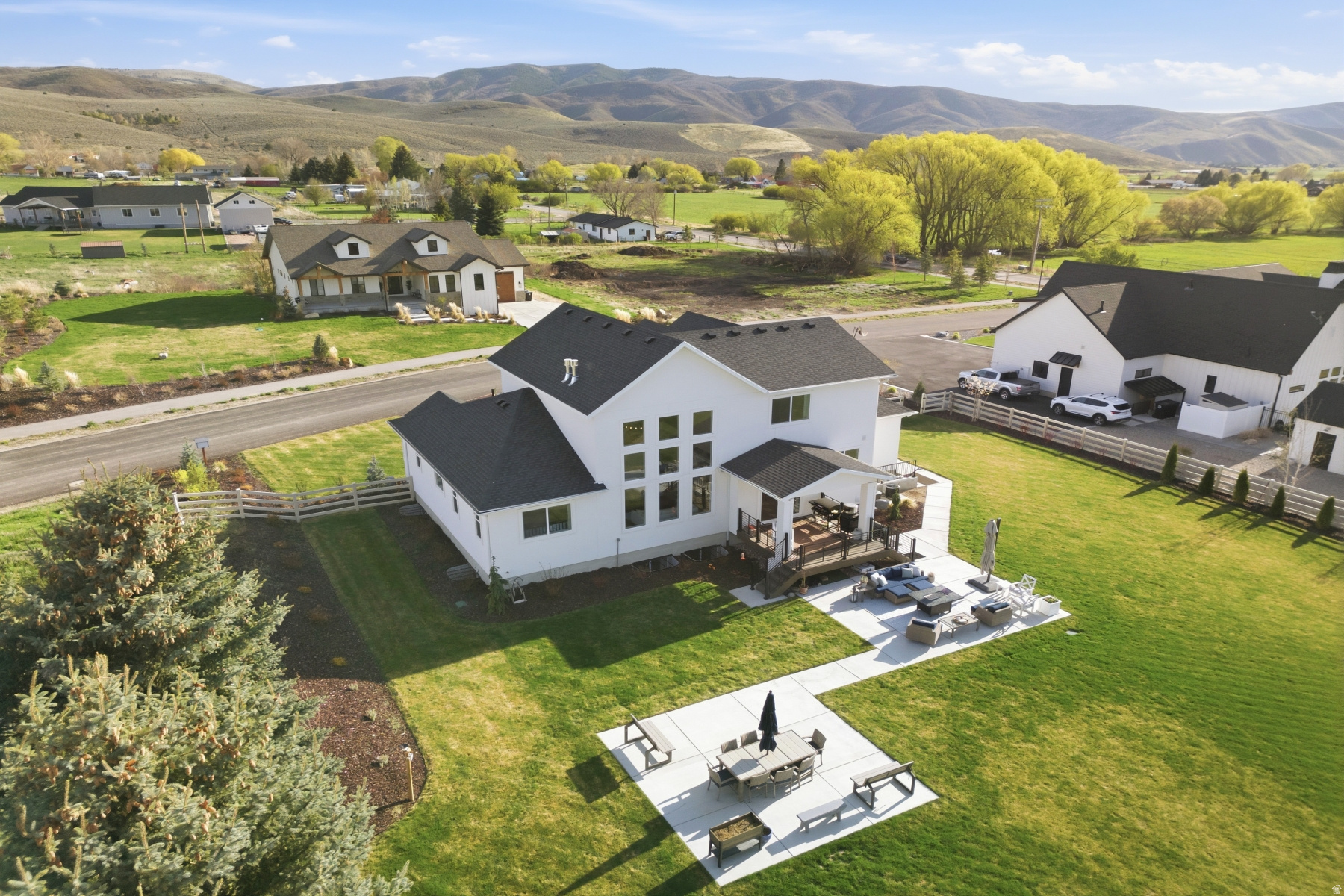 main property photo 134