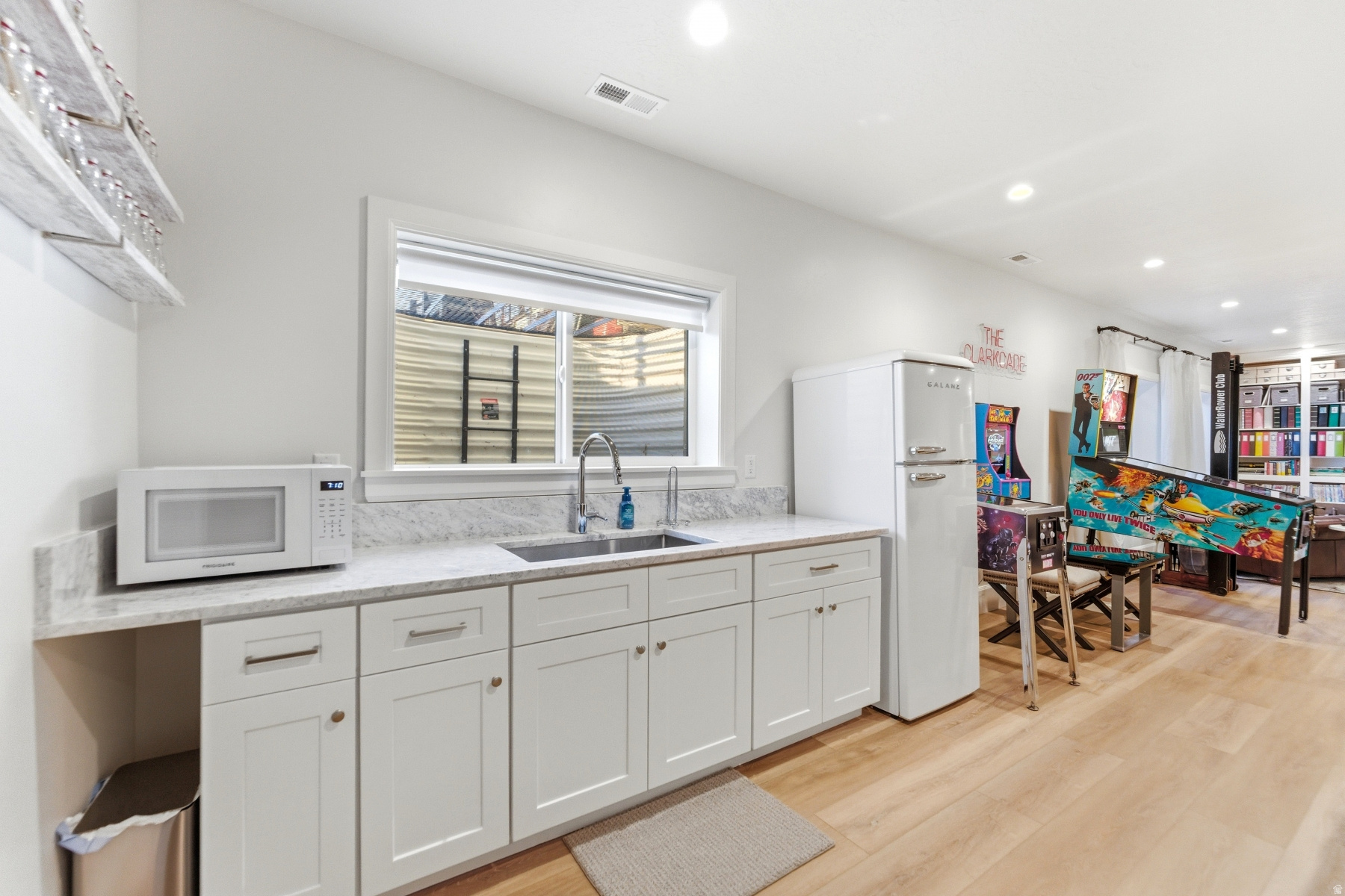 main property photo 64
