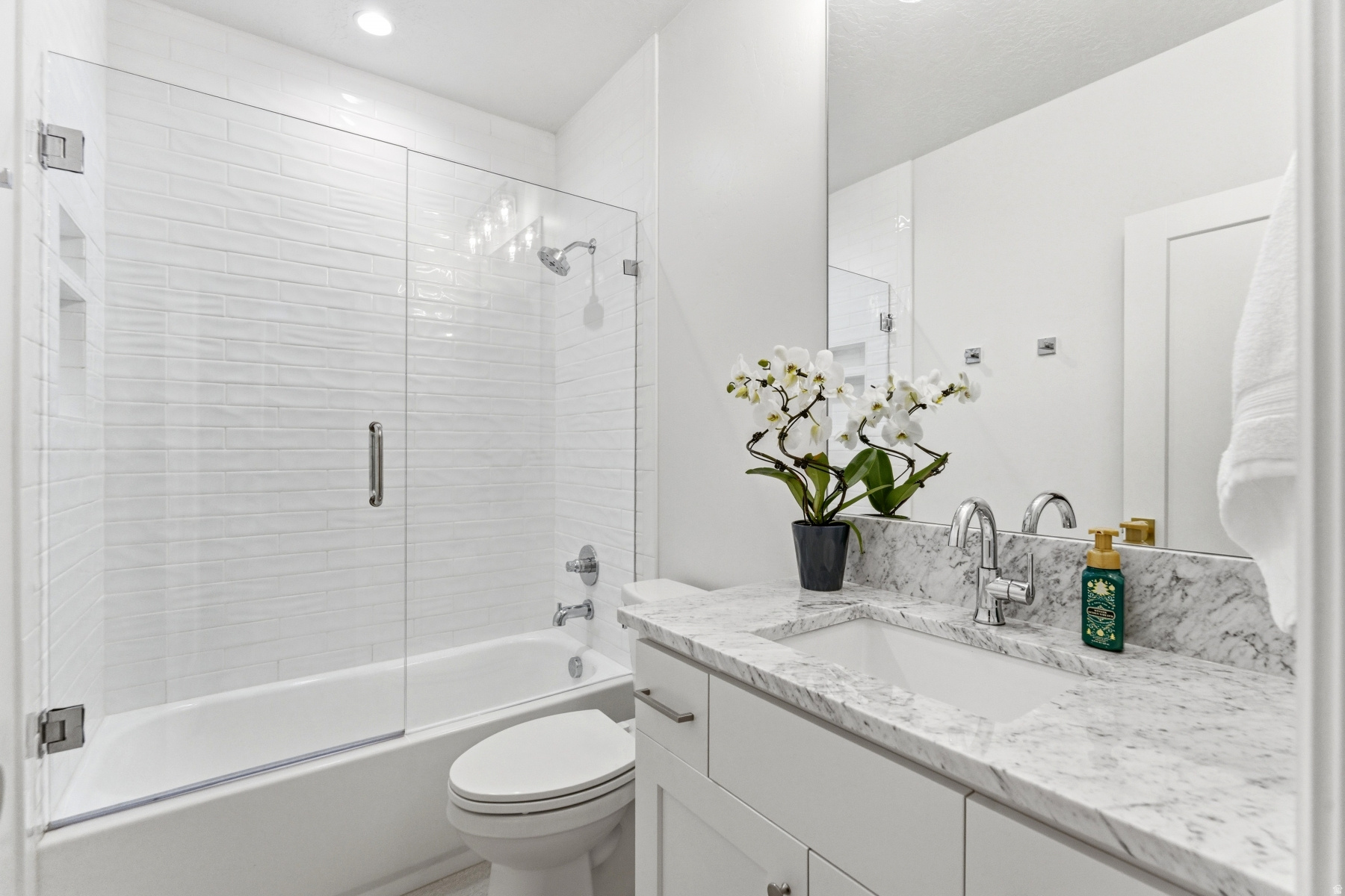 main property photo 79