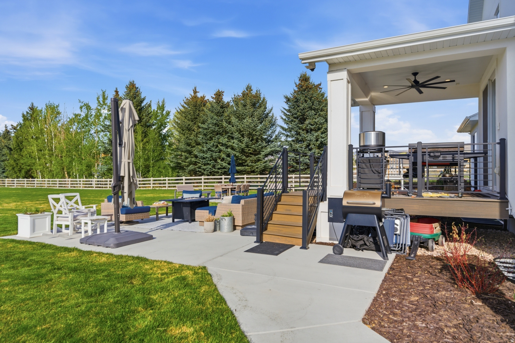 main property photo 89